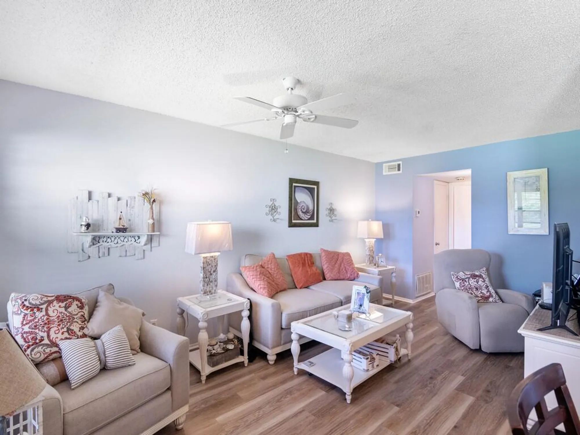 Property Slideshow image 5 of 66 | 16 vista gardens trl apt 105, Vero Beach, FL, 32962