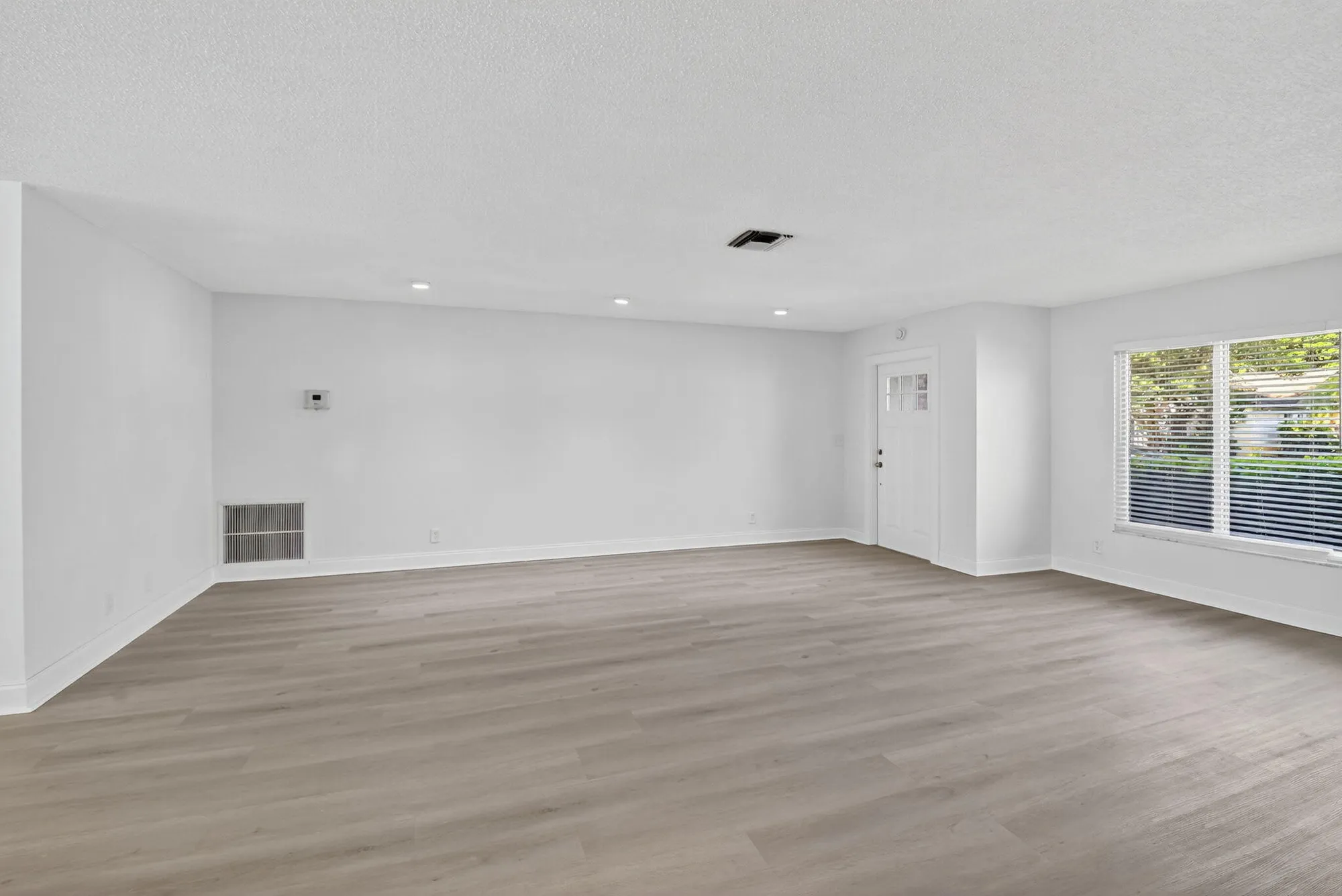 Property Slideshow image 8 of 29 | 14734 wood lodge ln, Delray Beach, FL, 33484