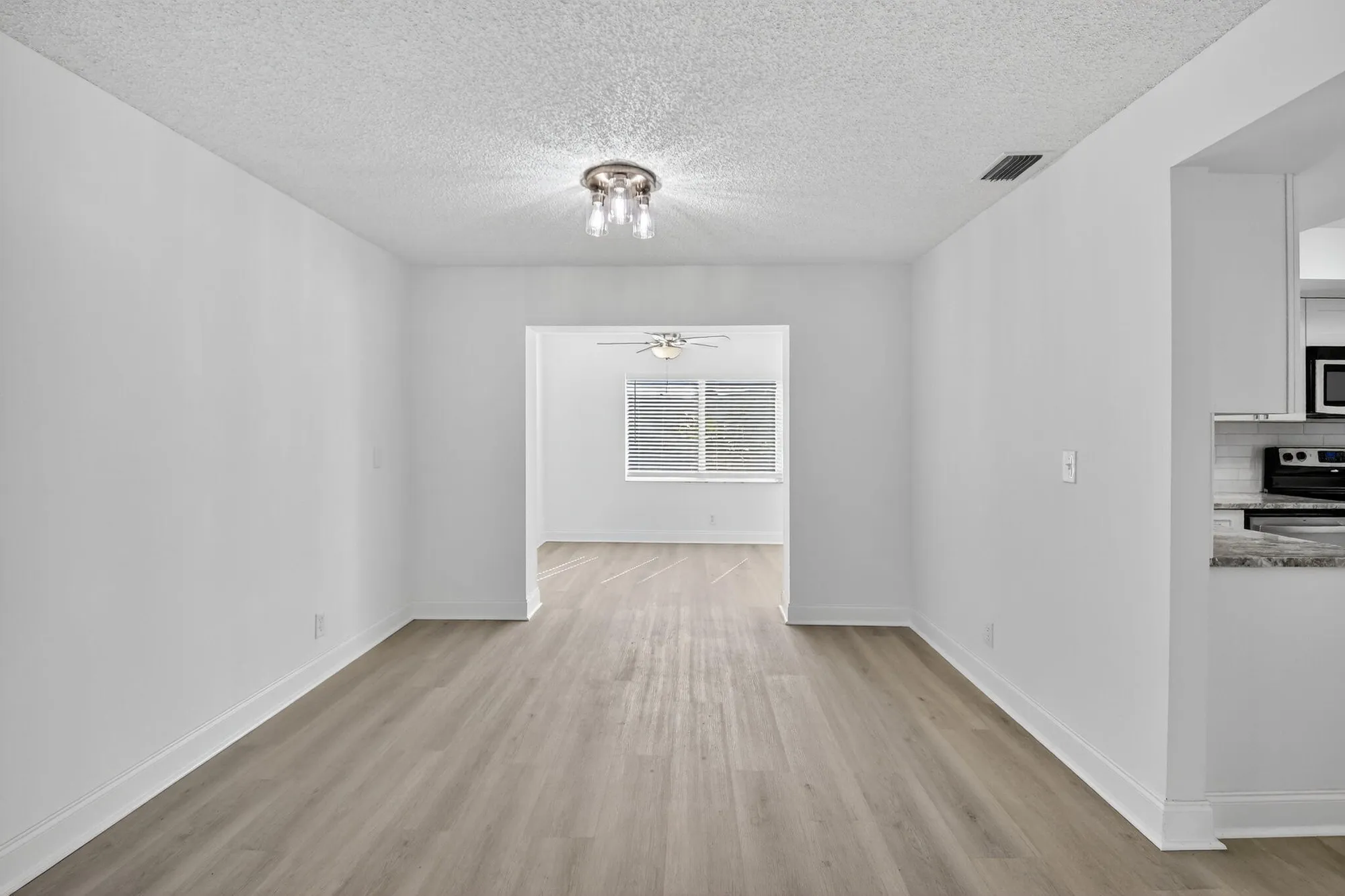 Property Slideshow image 10 of 29 | 14734 wood lodge ln, Delray Beach, FL, 33484