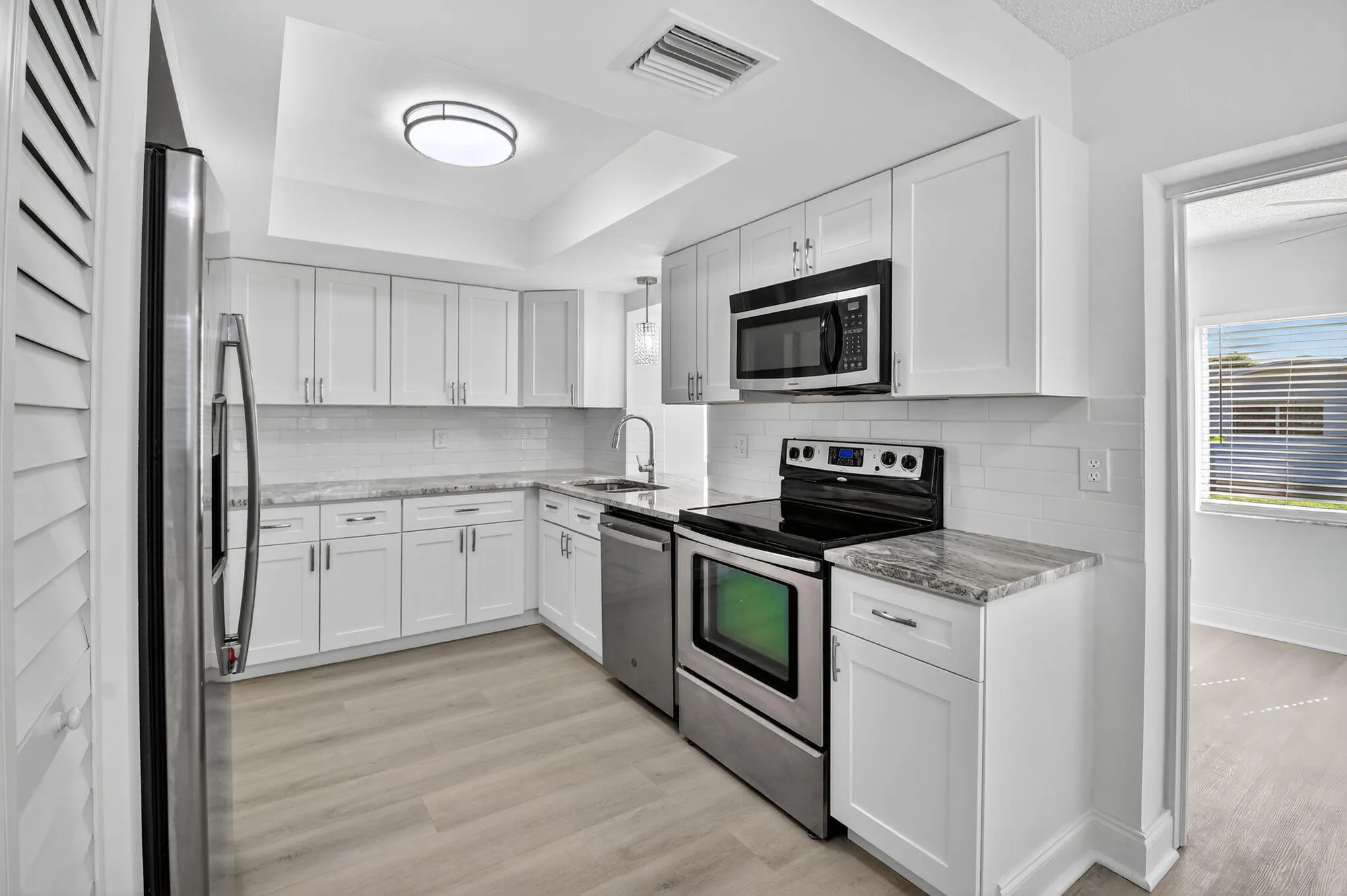 Property Slideshow image 15 of 29 | 14734 wood lodge ln, Delray Beach, FL, 33484