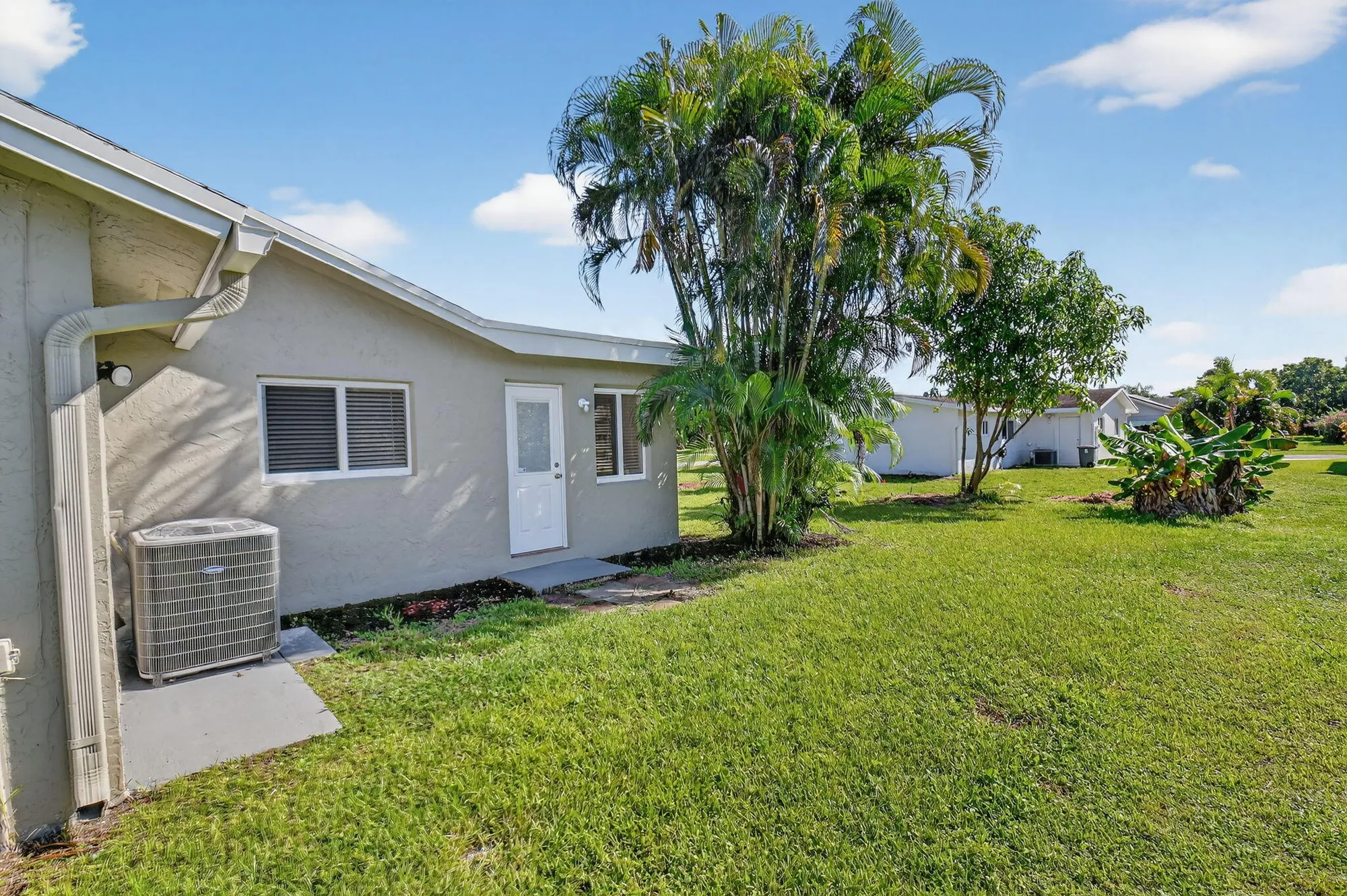 Property Slideshow image 27 of 29 | 14734 wood lodge ln, Delray Beach, FL, 33484