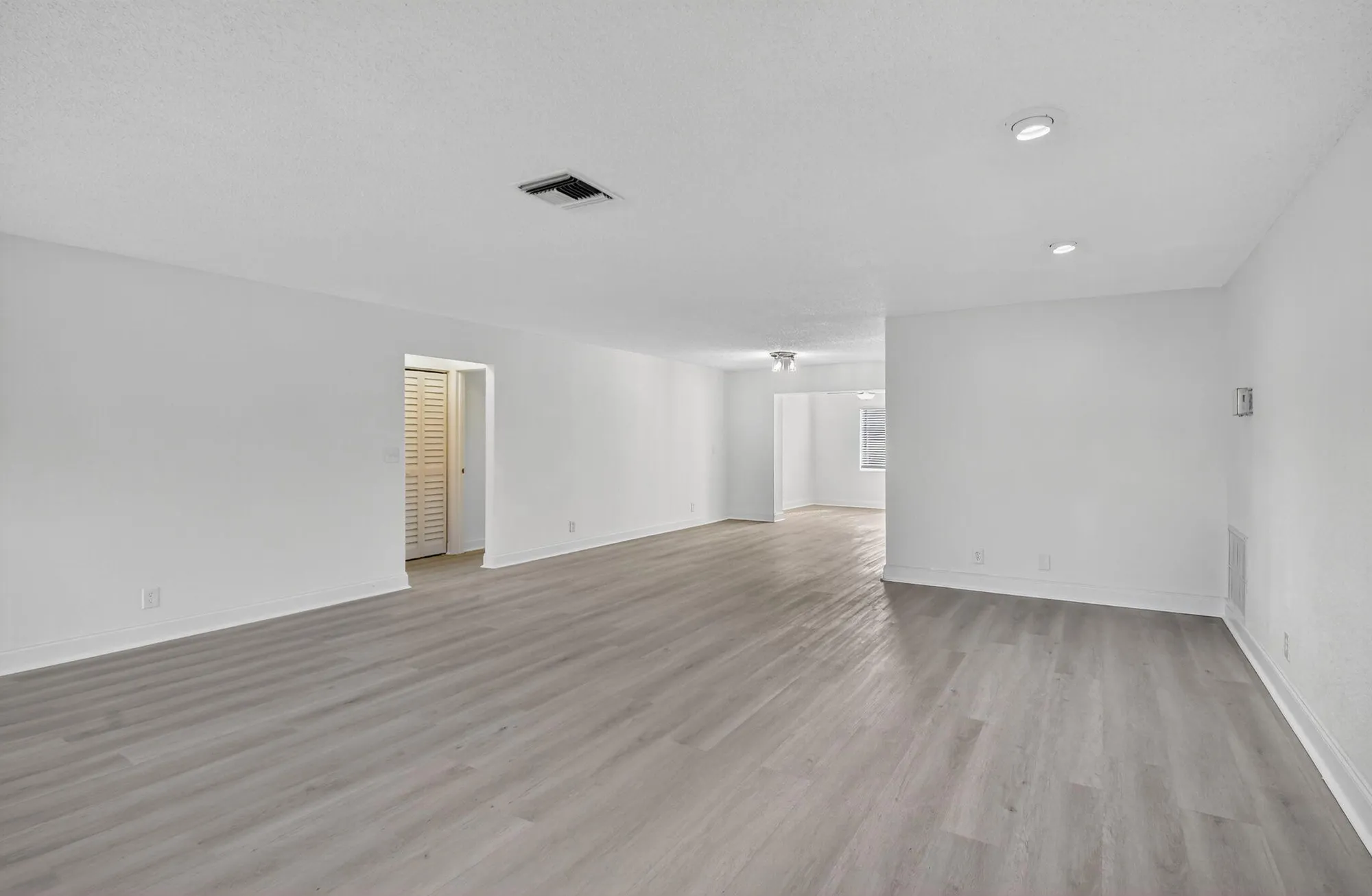 Property Slideshow image 5 of 29 | 14734 wood lodge ln, Delray Beach, FL, 33484