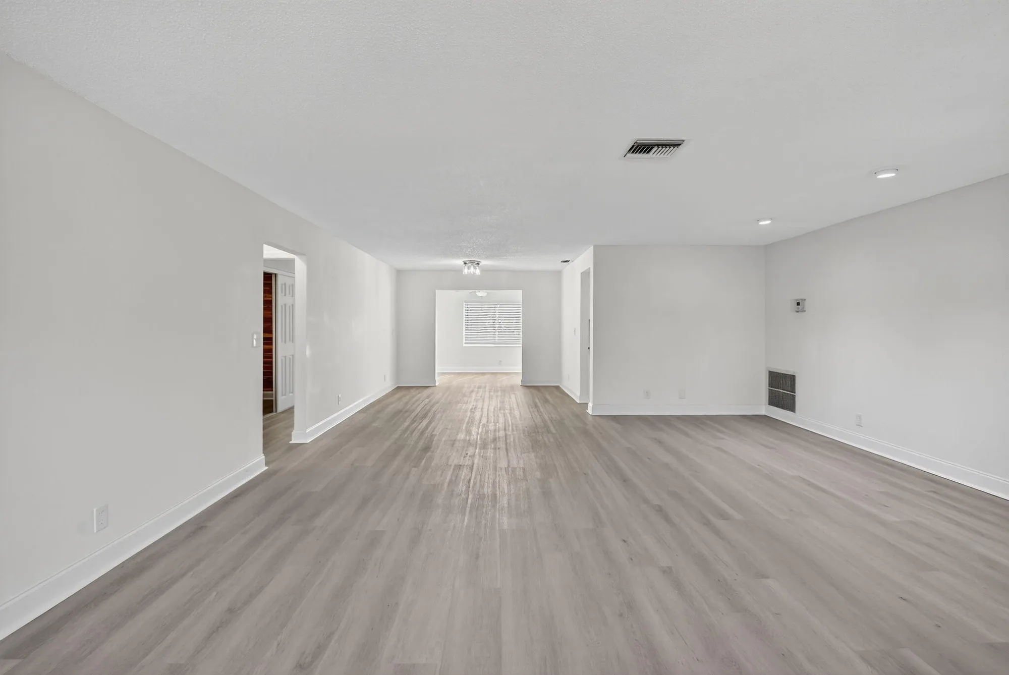 Property Slideshow image 6 of 29 | 14734 wood lodge ln, Delray Beach, FL, 33484