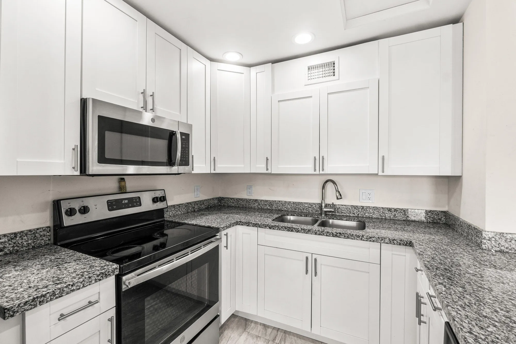 Property Slideshow image 1 of 28 | 239 ventnor q, Deerfield Beach, FL, 33442