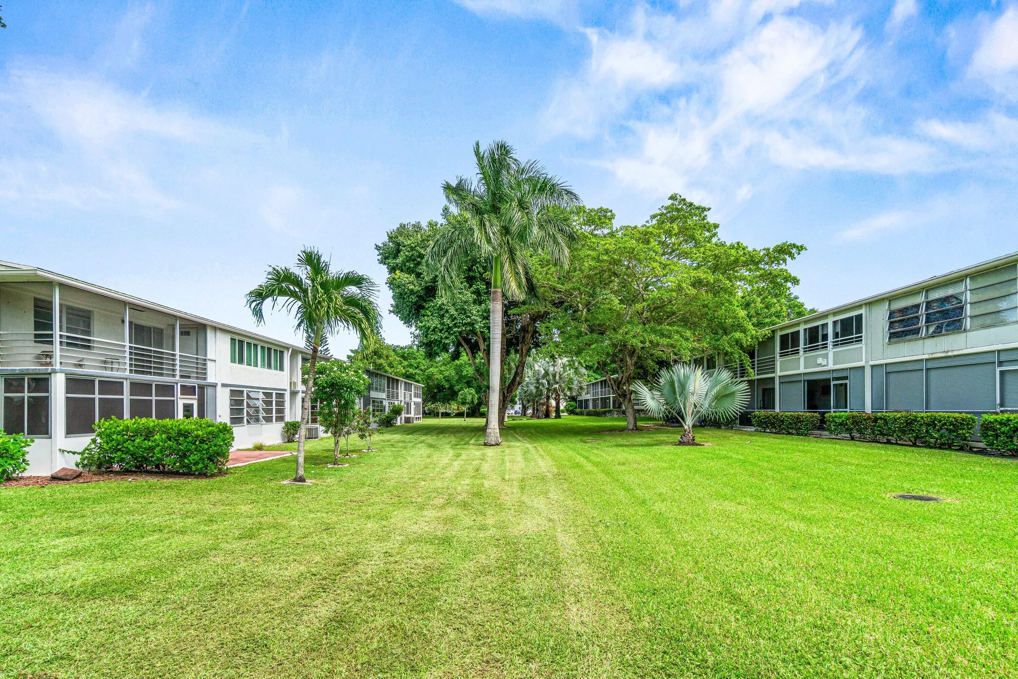 Property Slideshow image 23 of 28 | 239 ventnor q, Deerfield Beach, FL, 33442