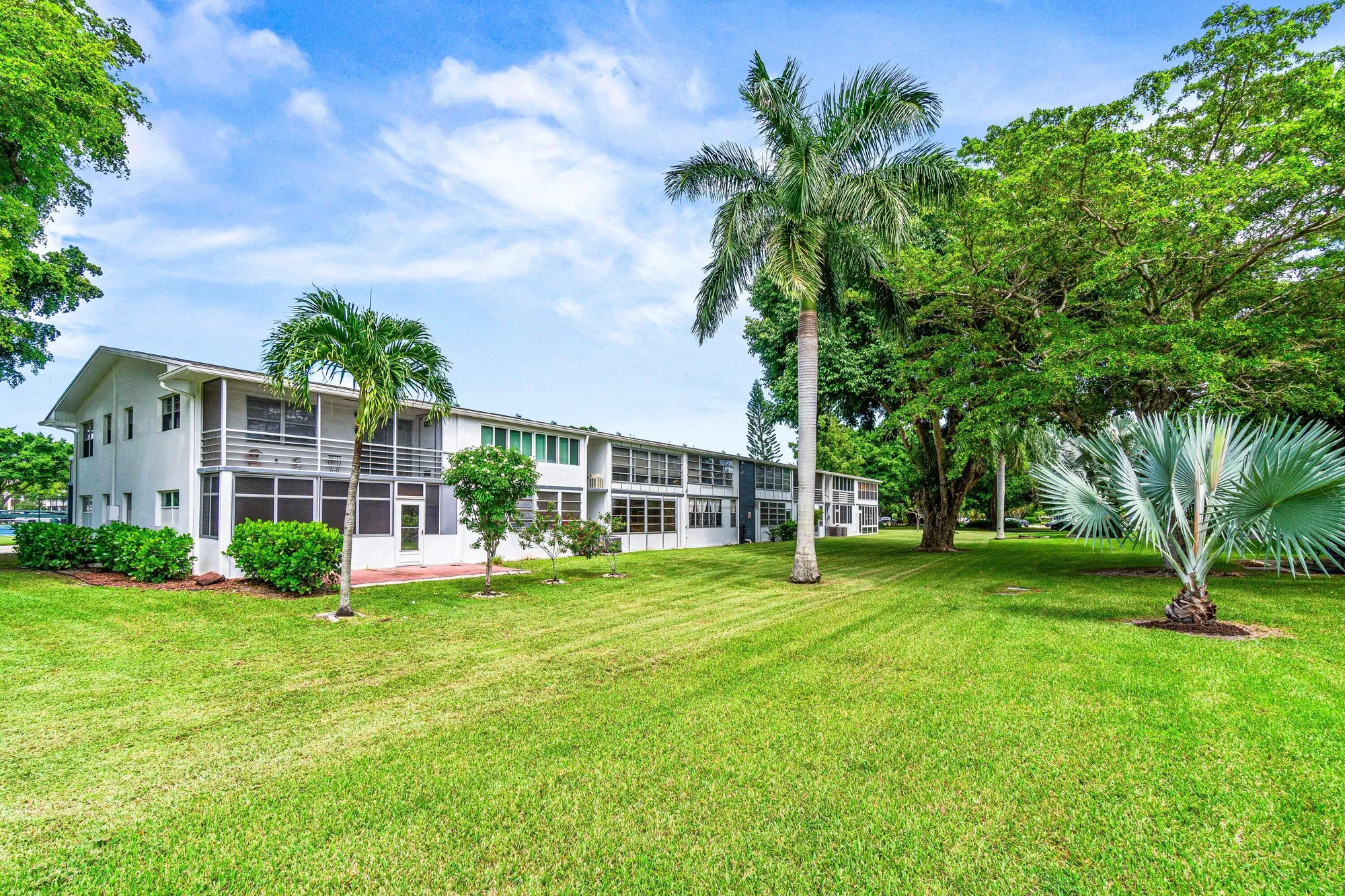 Property Slideshow image 24 of 28 | 239 ventnor q, Deerfield Beach, FL, 33442