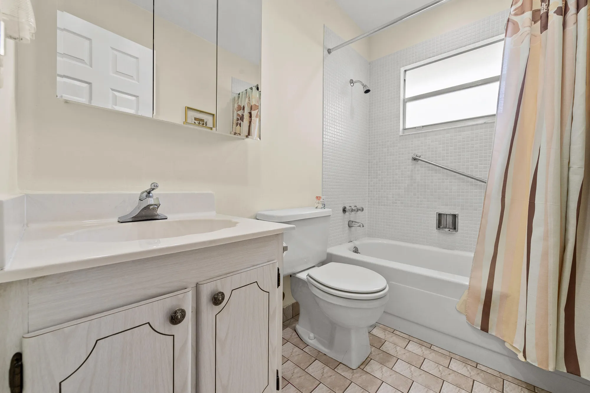 Property Slideshow image 18 of 34 | 20 waterford a, Delray Beach, FL, 33446