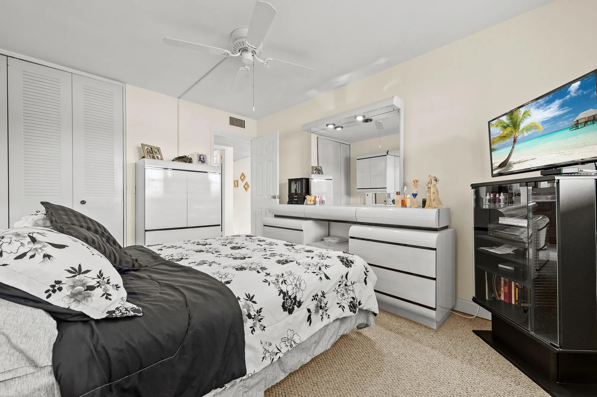 Property Slideshow image 22 of 34 | 20 waterford a, Delray Beach, FL, 33446