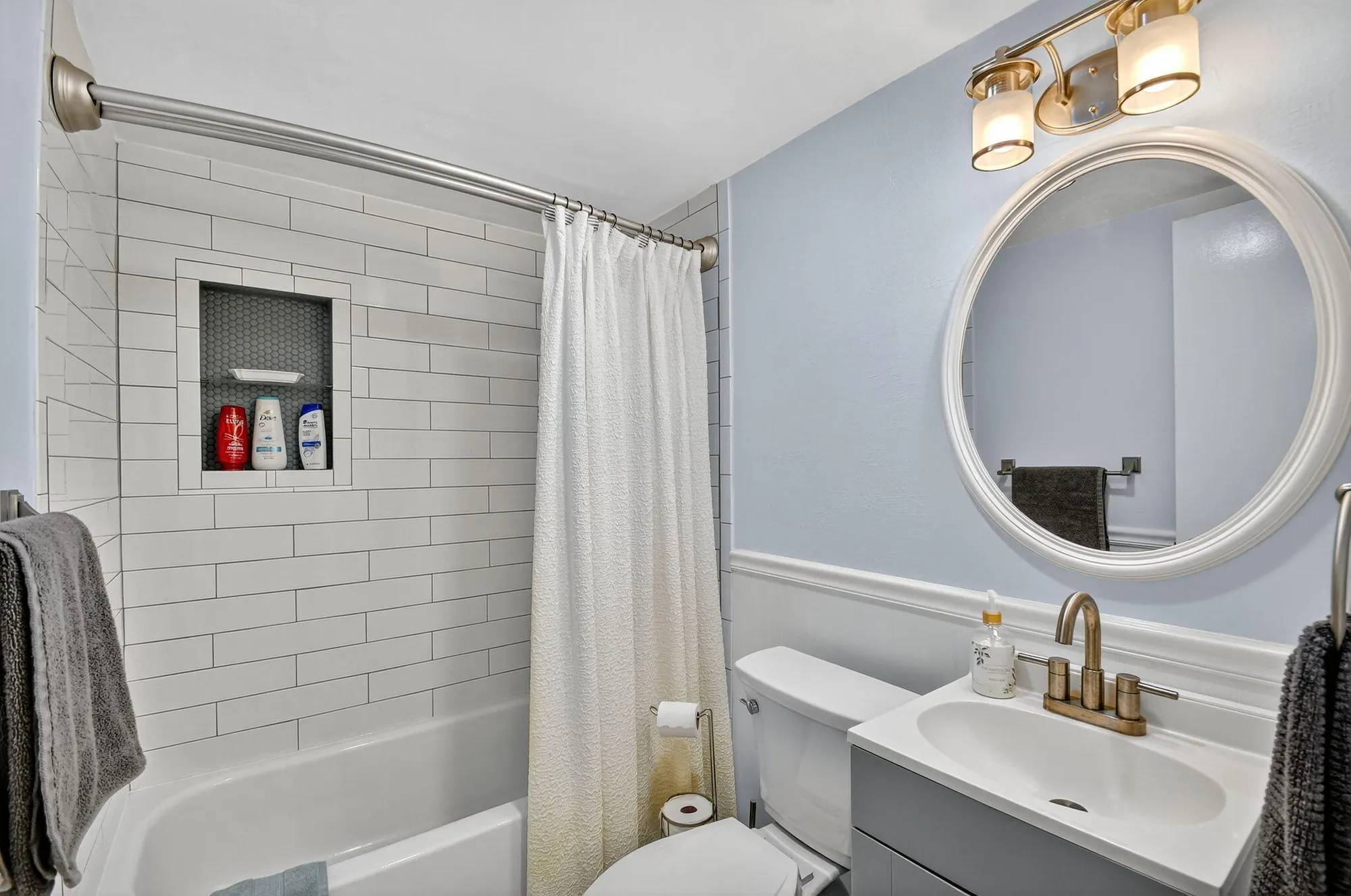 Property Slideshow image 13 of 23 | 2411 papaya dr 103, Delray Beach, FL, 33445