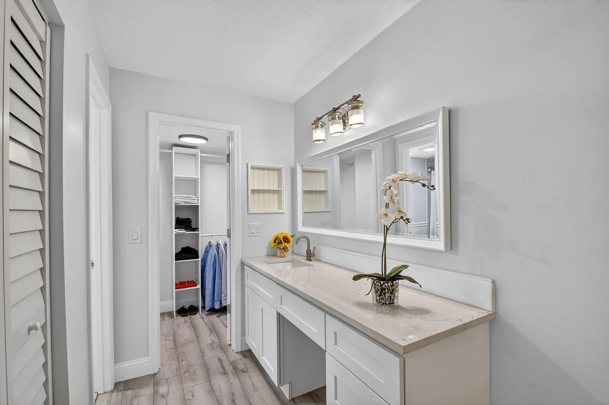 Property Slideshow image 12 of 23 | 2411 papaya dr 103, Delray Beach, FL, 33445