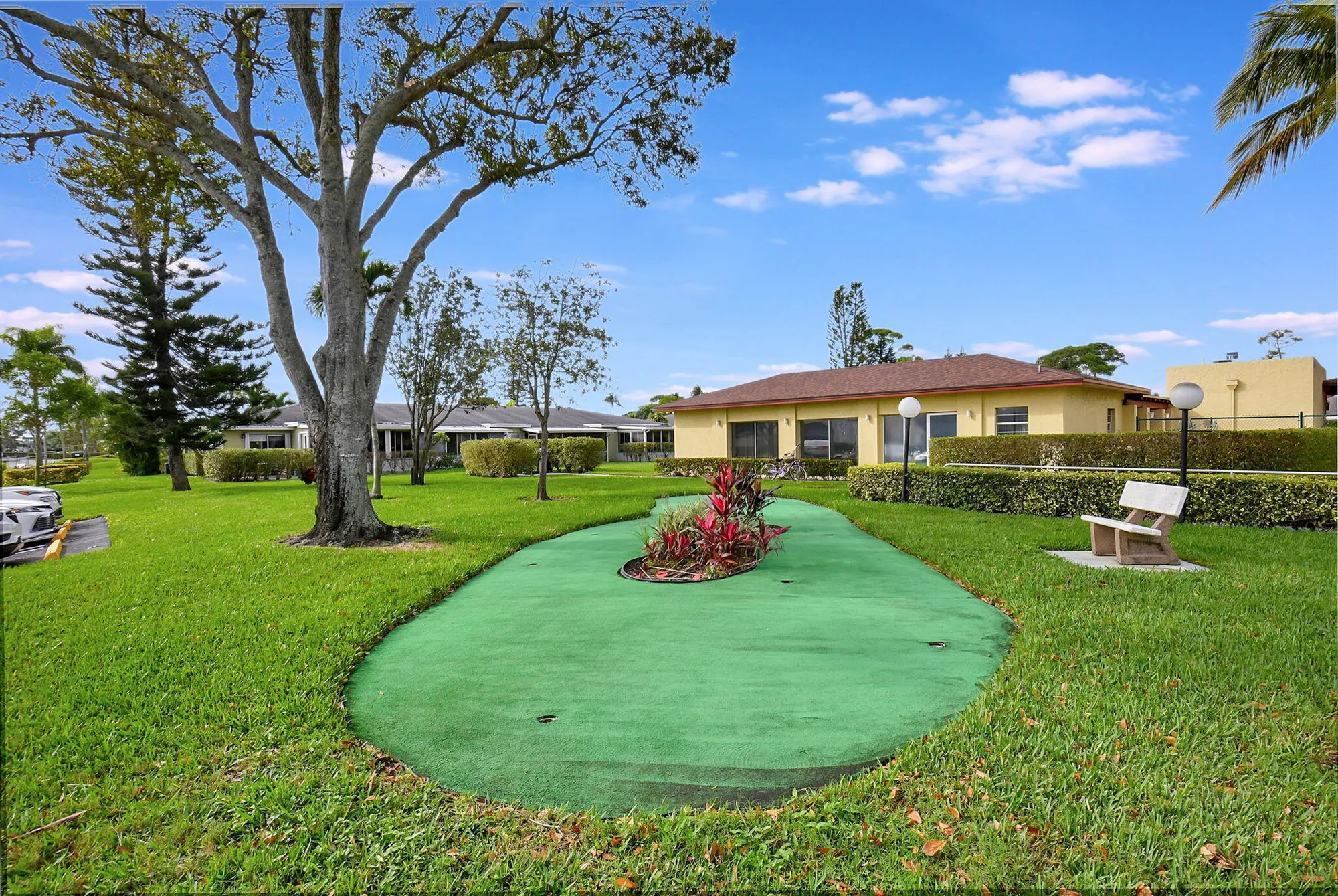 Property Slideshow image 18 of 23 | 2411 papaya dr 103, Delray Beach, FL, 33445