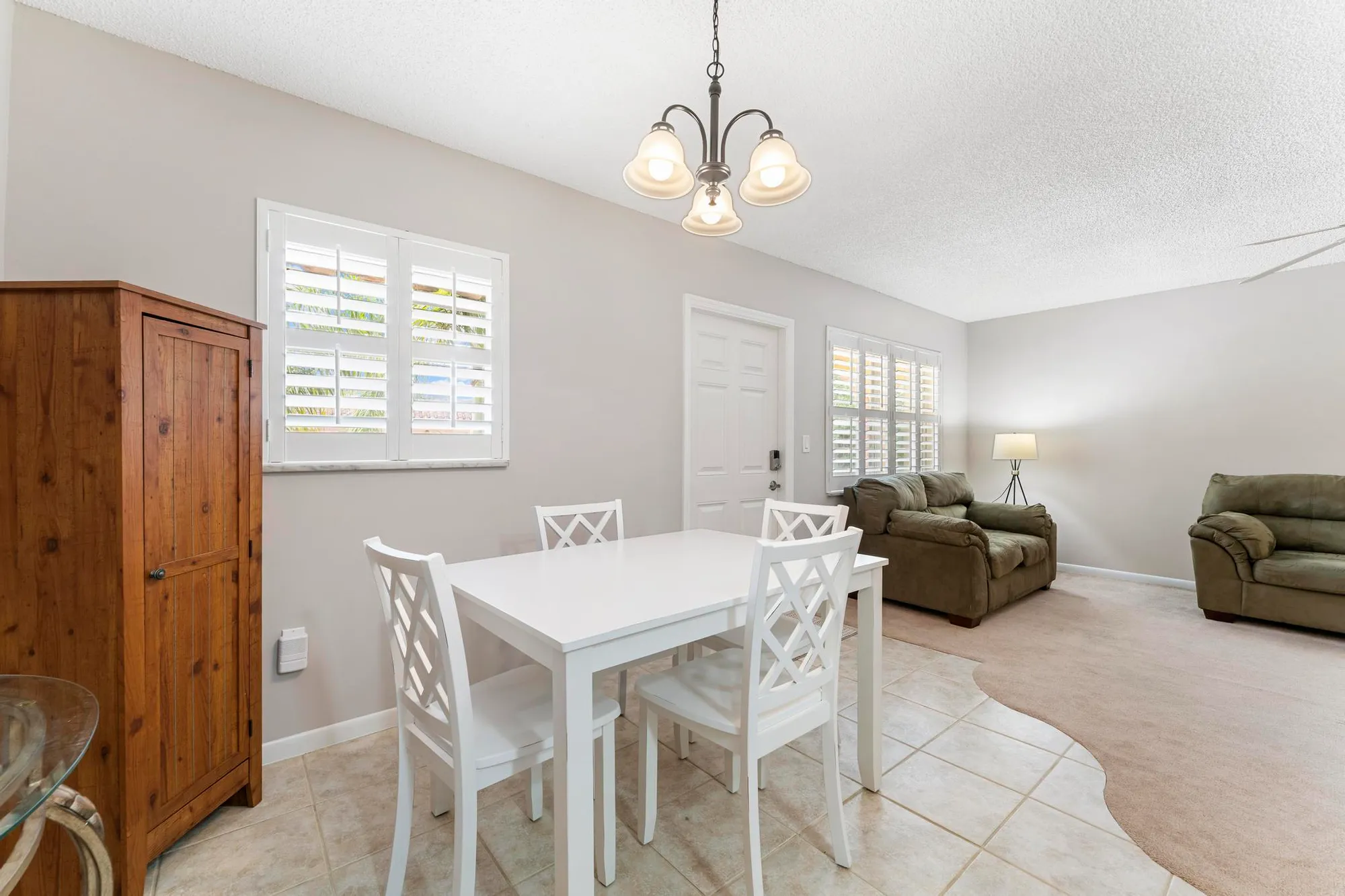 Property Slideshow image 9 of 41 | 2600 s kanner hwy y-11, Stuart, FL, 34994