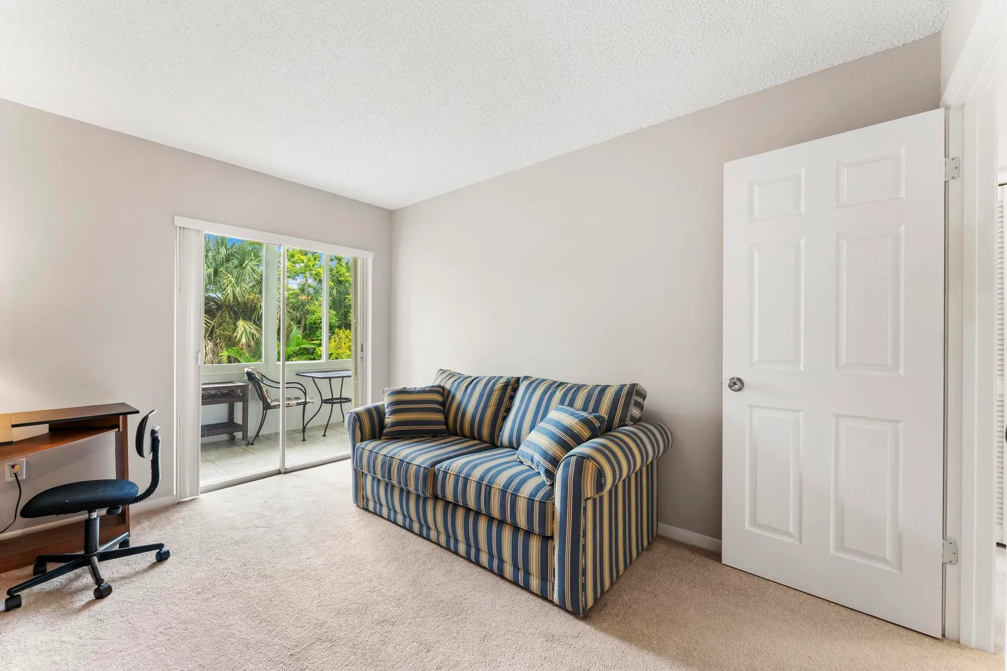 Property Slideshow image 19 of 41 | 2600 s kanner hwy y-11, Stuart, FL, 34994
