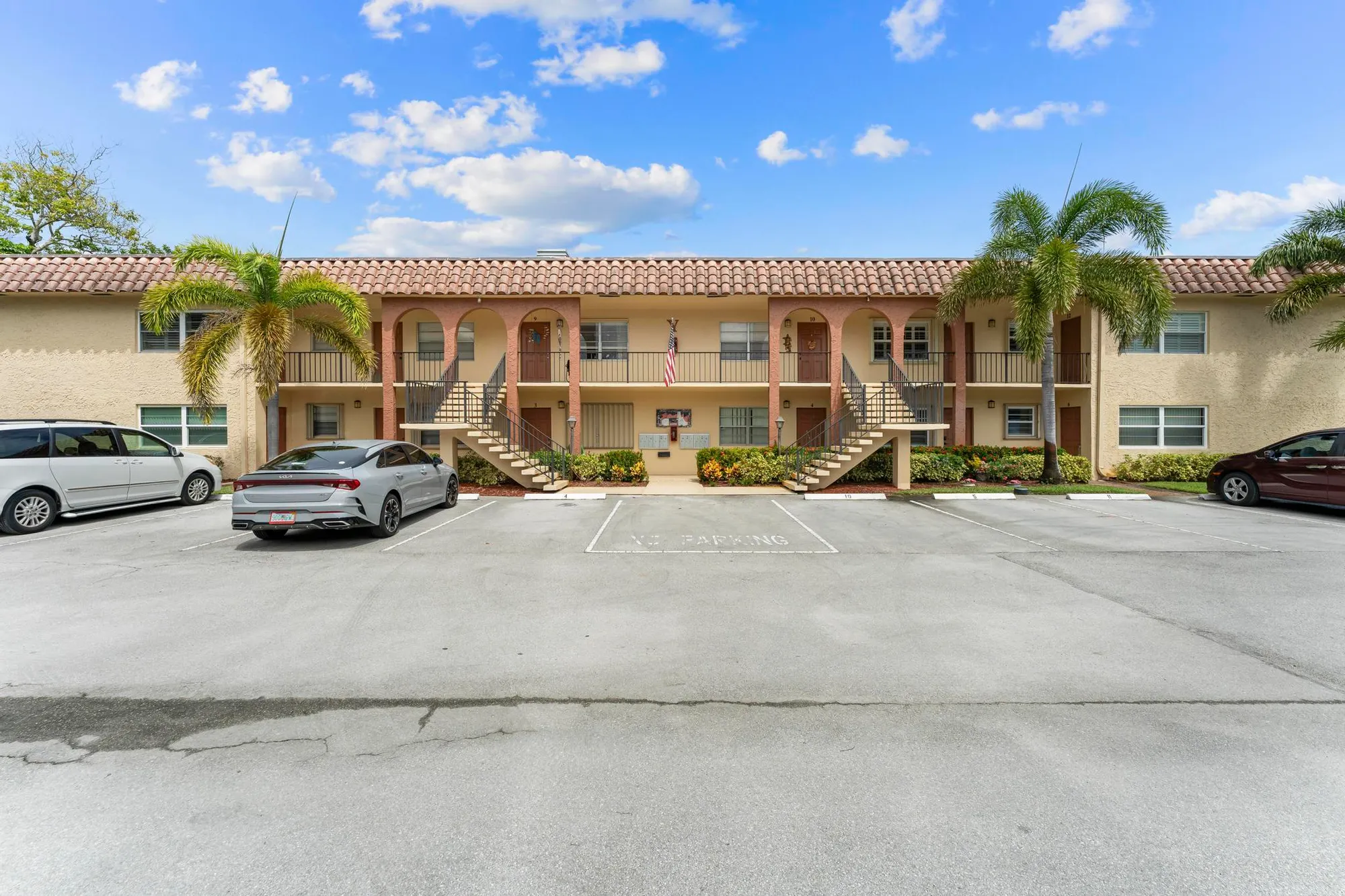 Property Slideshow image 29 of 41 | 2600 s kanner hwy y-11, Stuart, FL, 34994