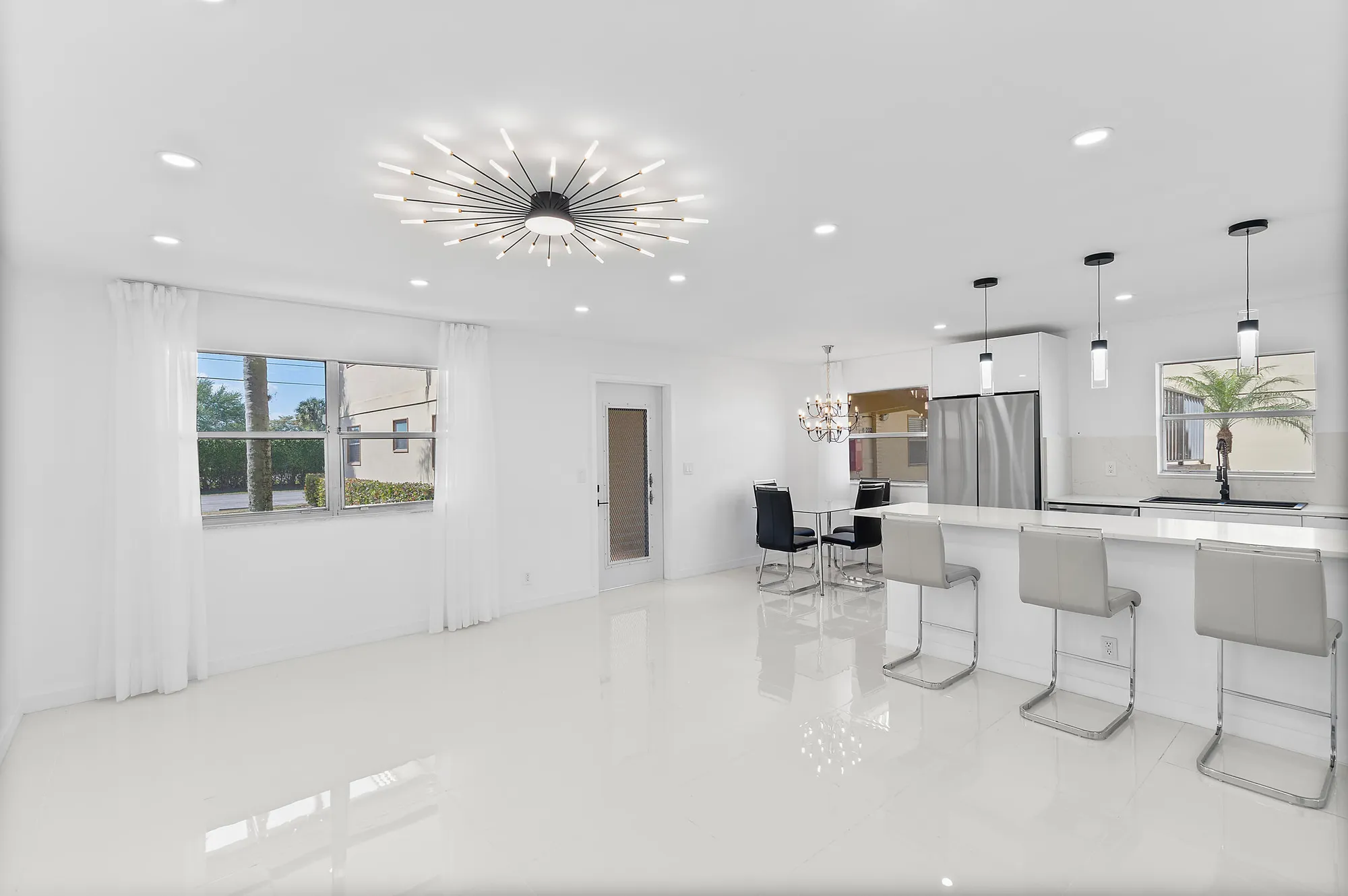 Property Slideshow image 9 of 31 | 200 saxony e unit e, Delray Beach, FL, 33446