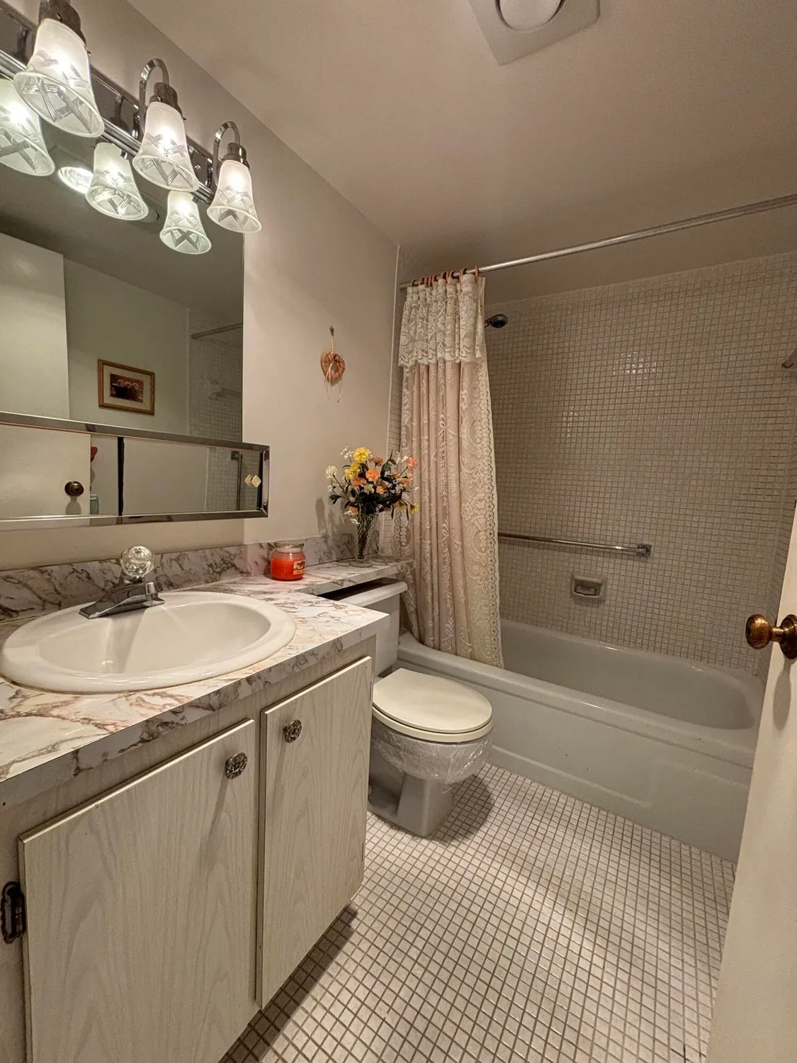 Property Slideshow image 5 of 10 | 3300 springdale blvd 217, Palm Springs, FL, 33461