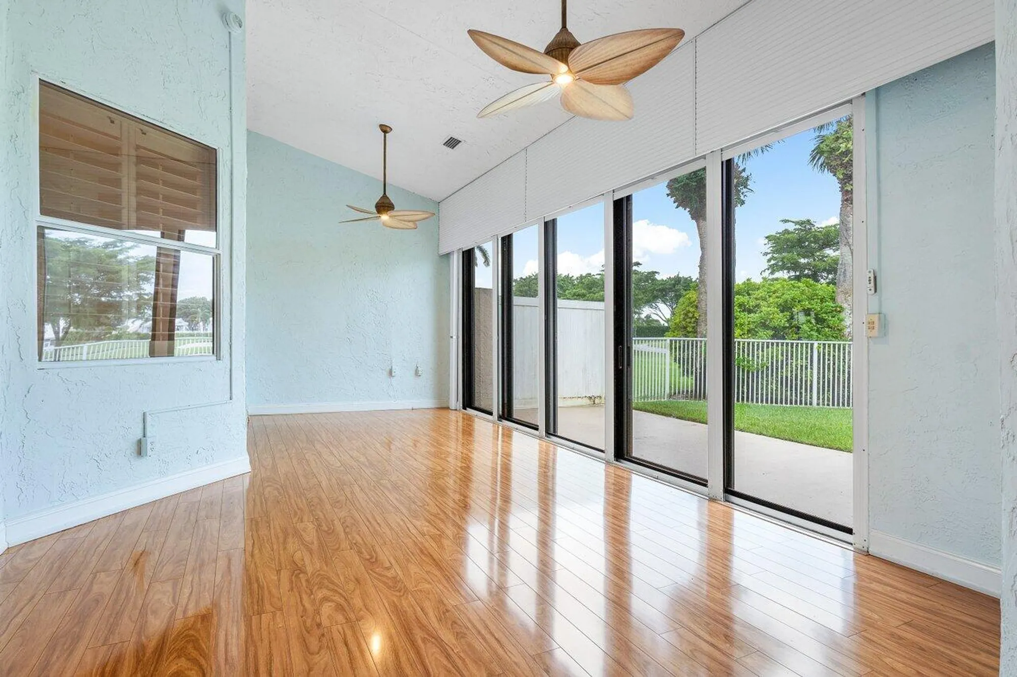 Property Slideshow image 6 of 71 | 8207 cassia dr, Boynton Beach, FL, 33472