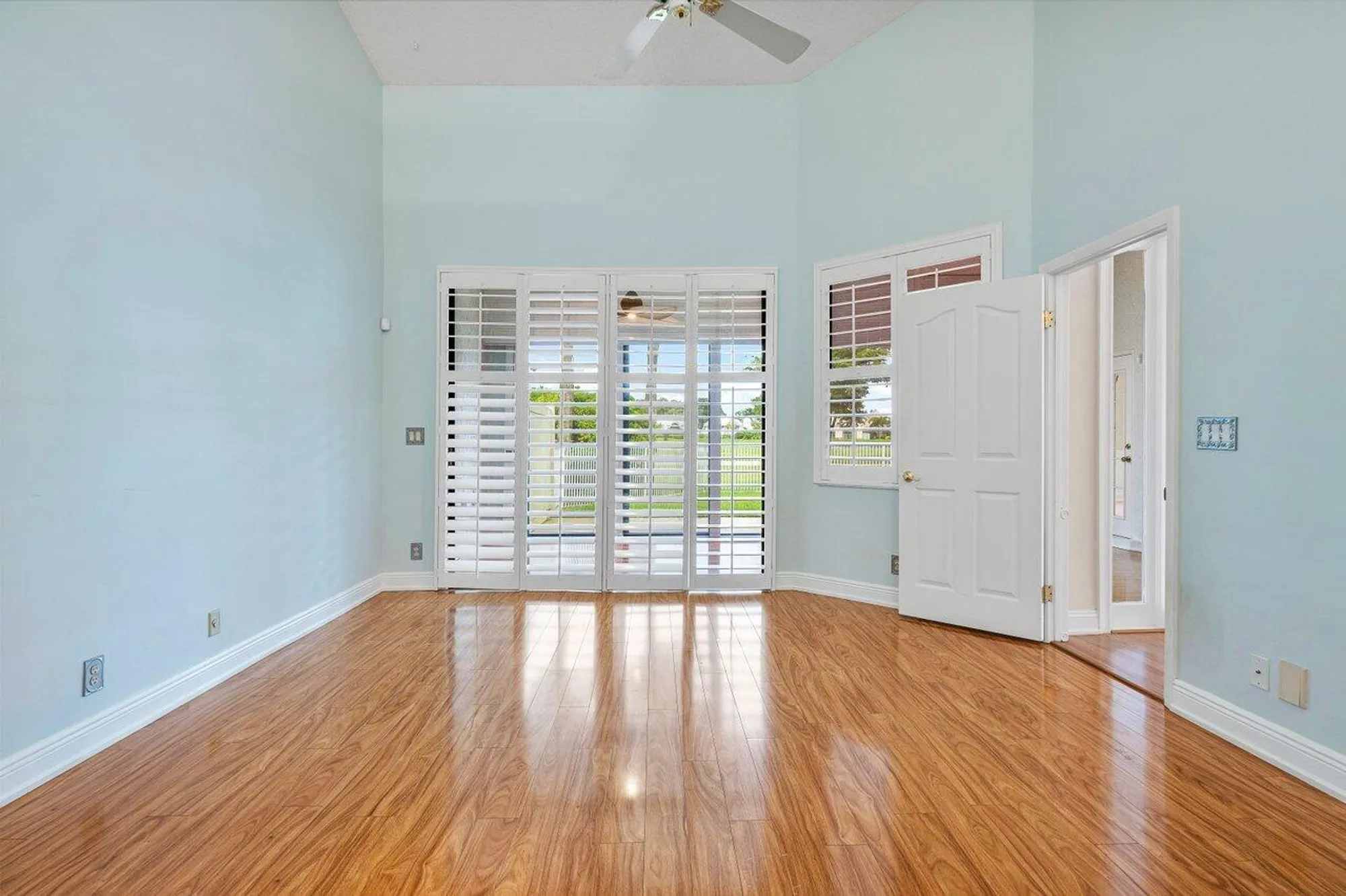 Property Slideshow image 24 of 71 | 8207 cassia dr, Boynton Beach, FL, 33472