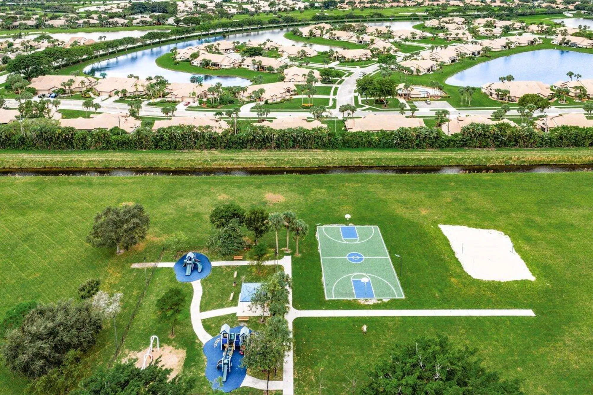 Property Slideshow image 40 of 71 | 8207 cassia dr, Boynton Beach, FL, 33472