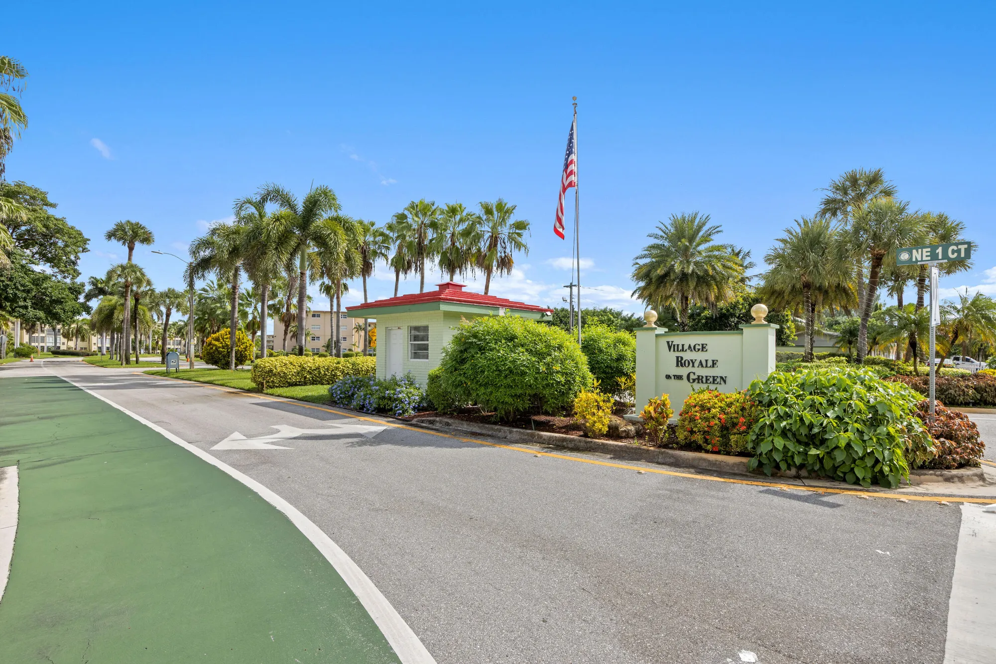 Property Slideshow image 14 of 25 | 230 ne 26th ave 206, Boynton Beach, FL, 33435