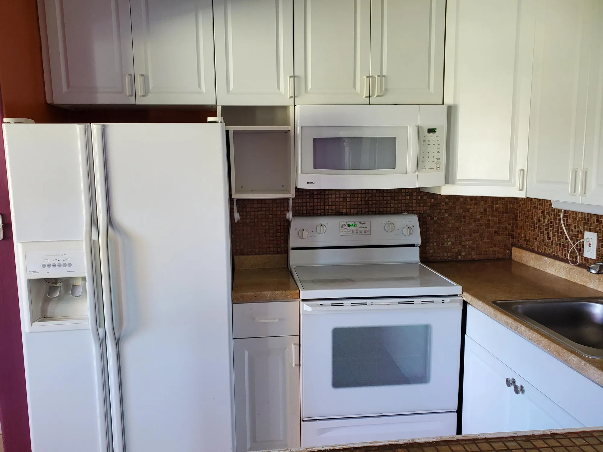 Property Slideshow image 7 of 28 | 3300 springdale blvd apt 318, Palm Springs, FL, 33461