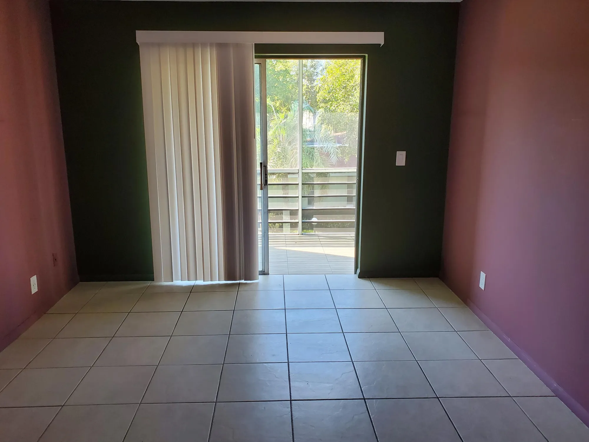 Property Slideshow image 14 of 28 | 3300 springdale blvd apt 318, Palm Springs, FL, 33461