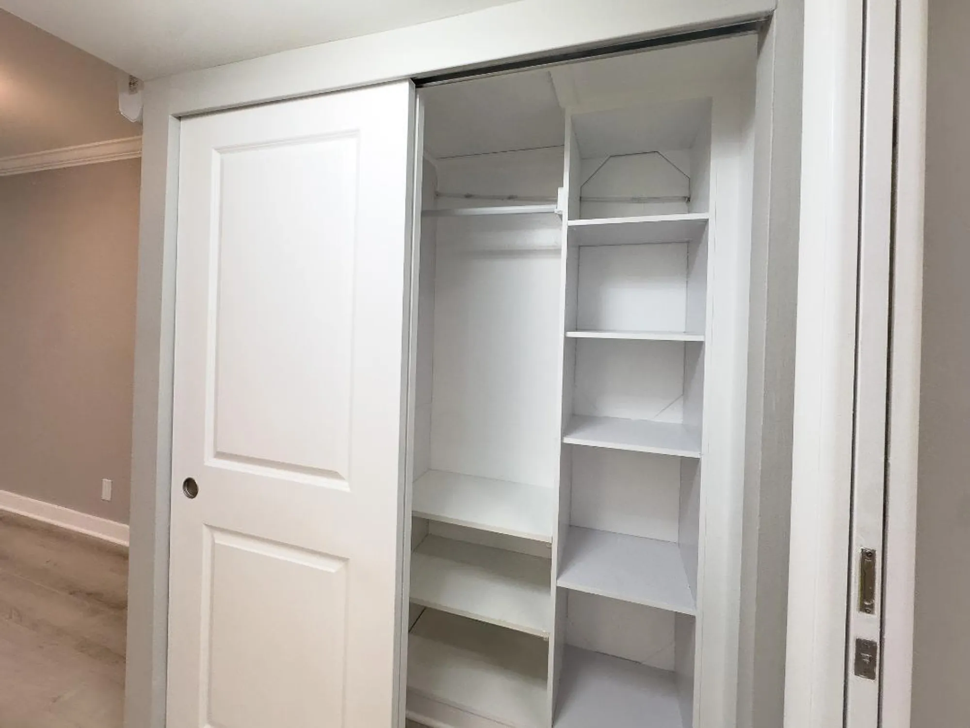 Property Slideshow image 8 of 32 | 15 bedford a # 15, West Palm Beach, FL, 33417