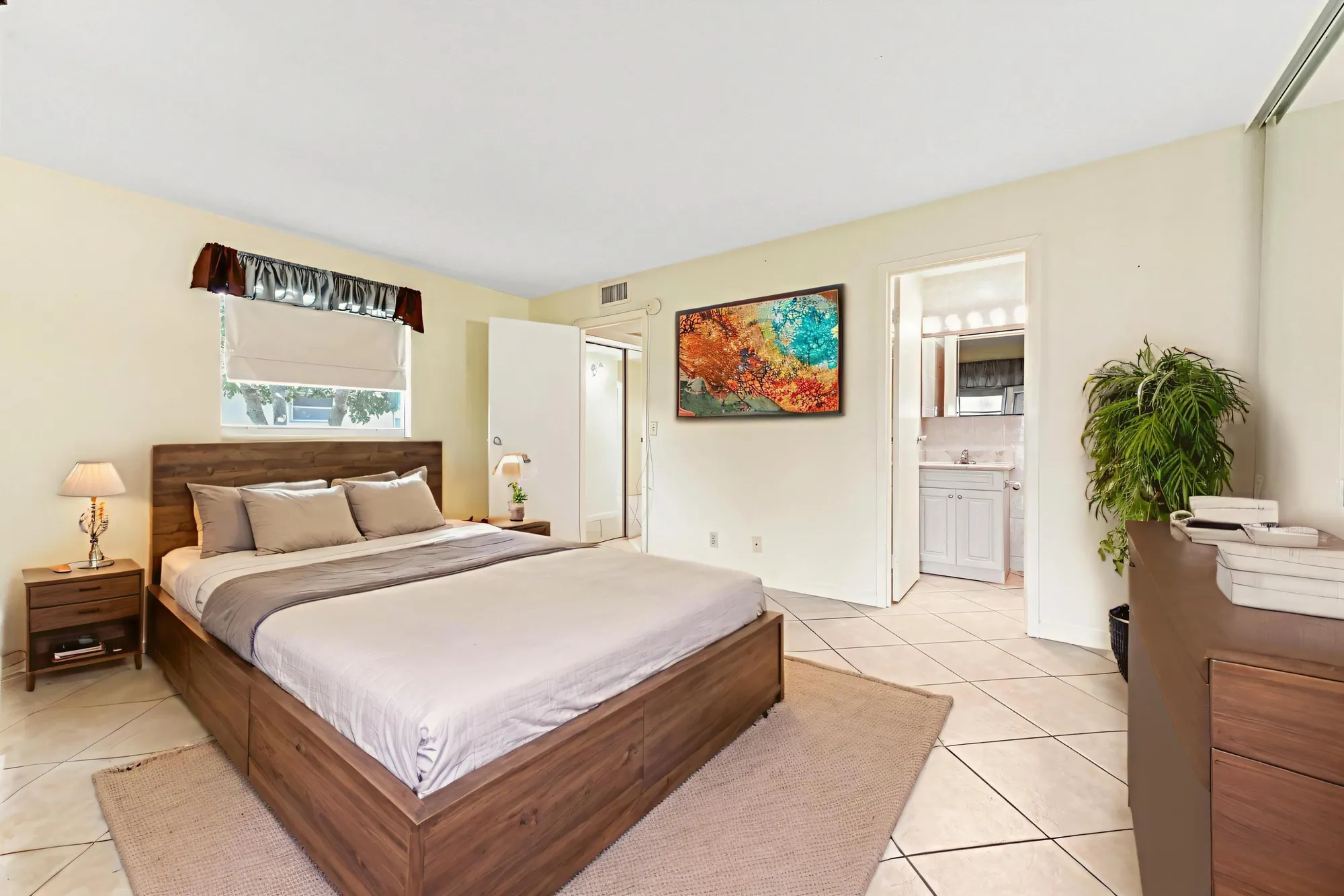 Property Slideshow image 10 of 31 | 206 valencia i, Delray Beach, FL, 33446