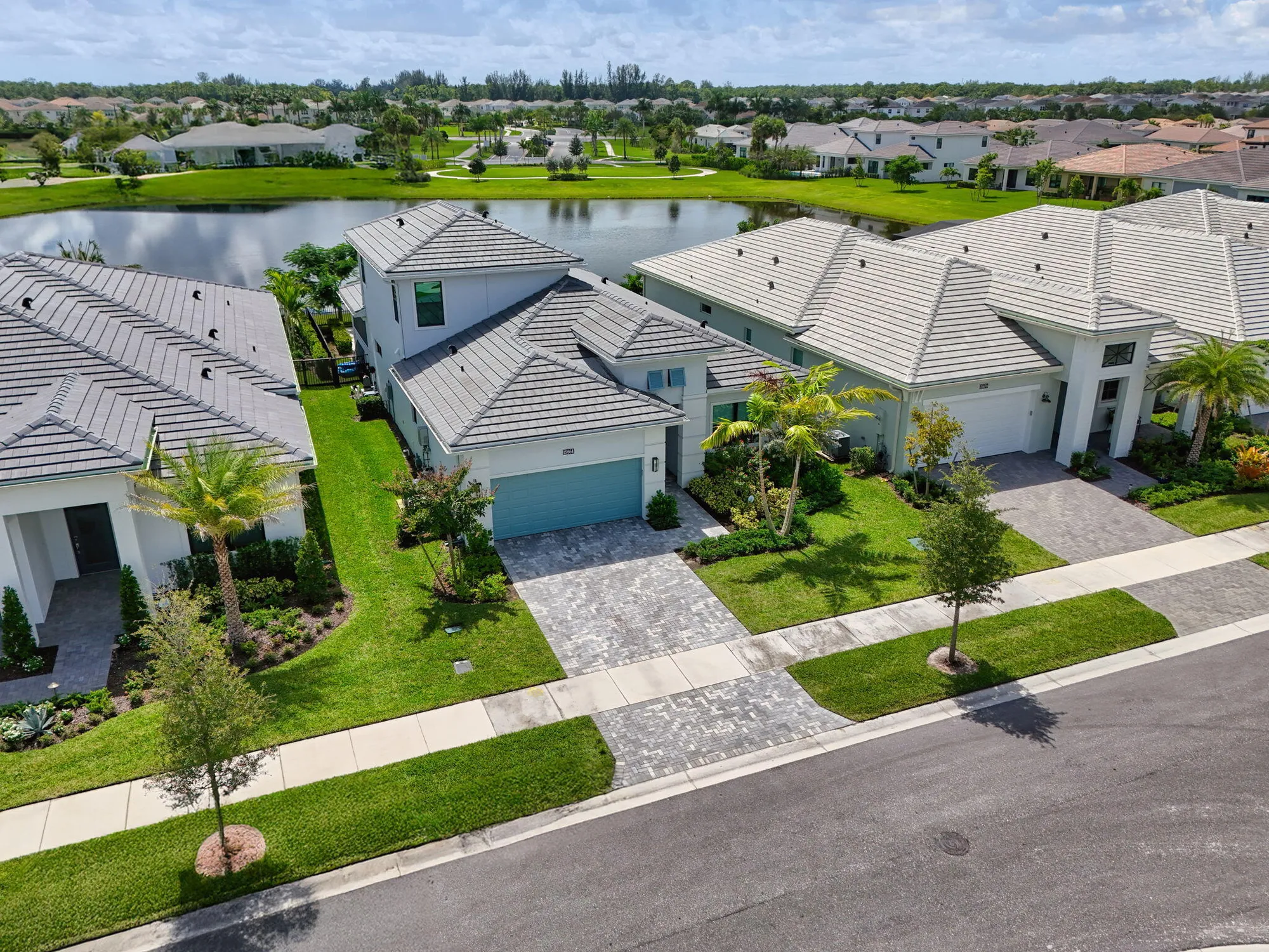 Property Slideshow image 78 of 114 | 15664 merritt dr, Westlake, FL, 33470