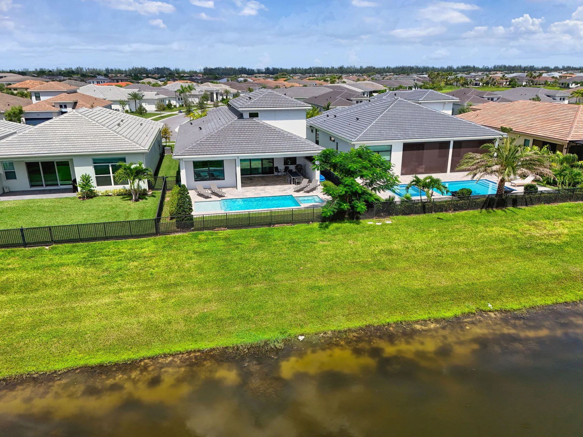 Property Slideshow image 76 of 114 | 15664 merritt dr, Westlake, FL, 33470