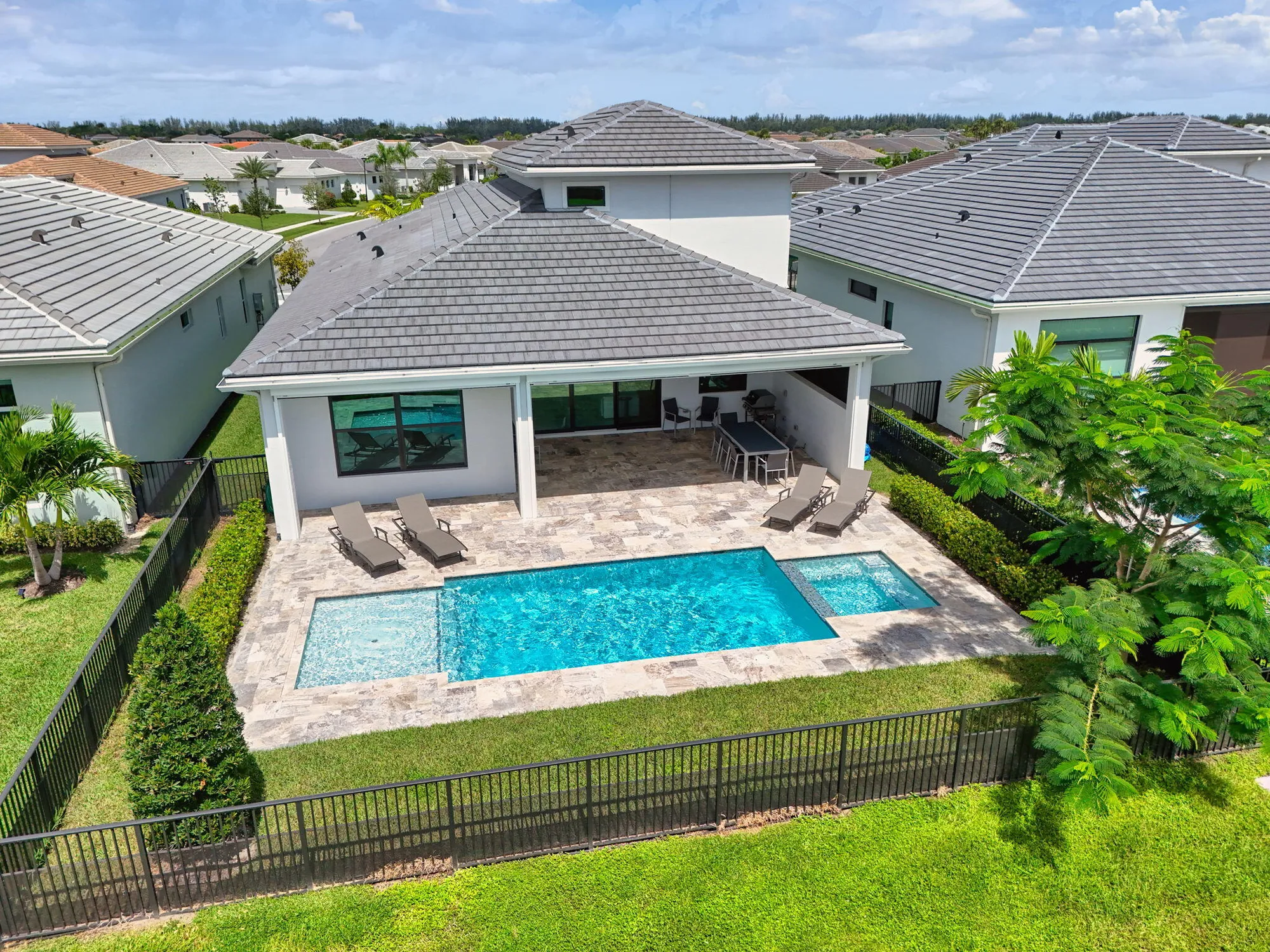 Property Slideshow image 82 of 114 | 15664 merritt dr, Westlake, FL, 33470