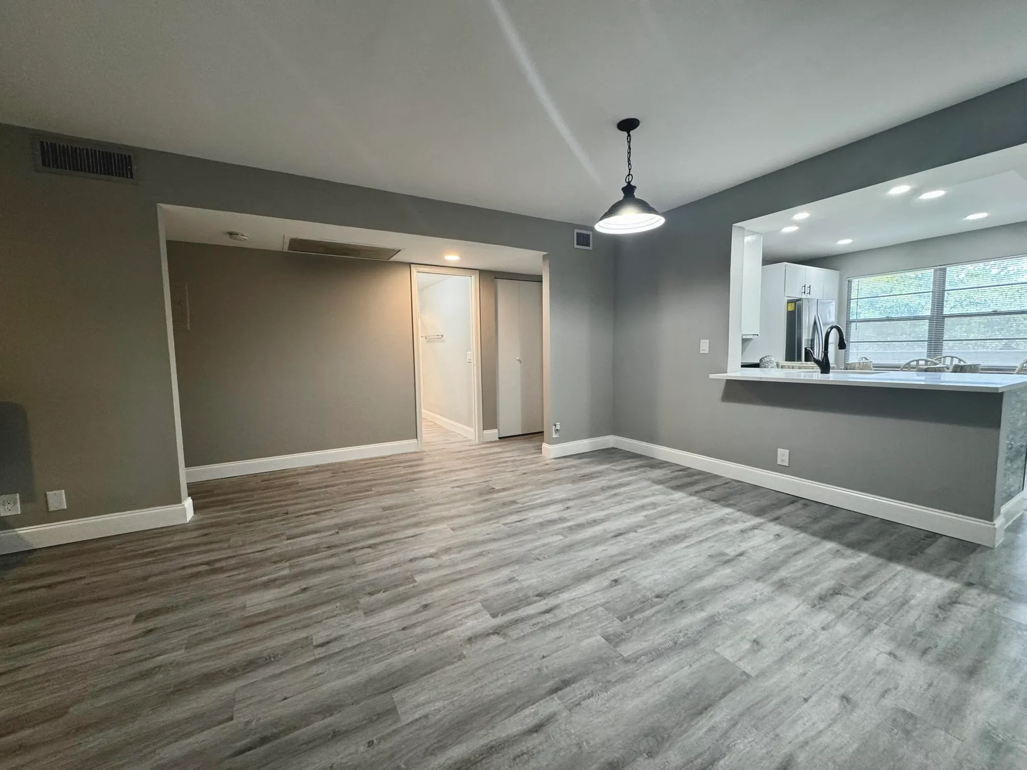 Property Slideshow image 3 of 22 | 4401 martinique ct g2, Coconut Creek, FL, 33066