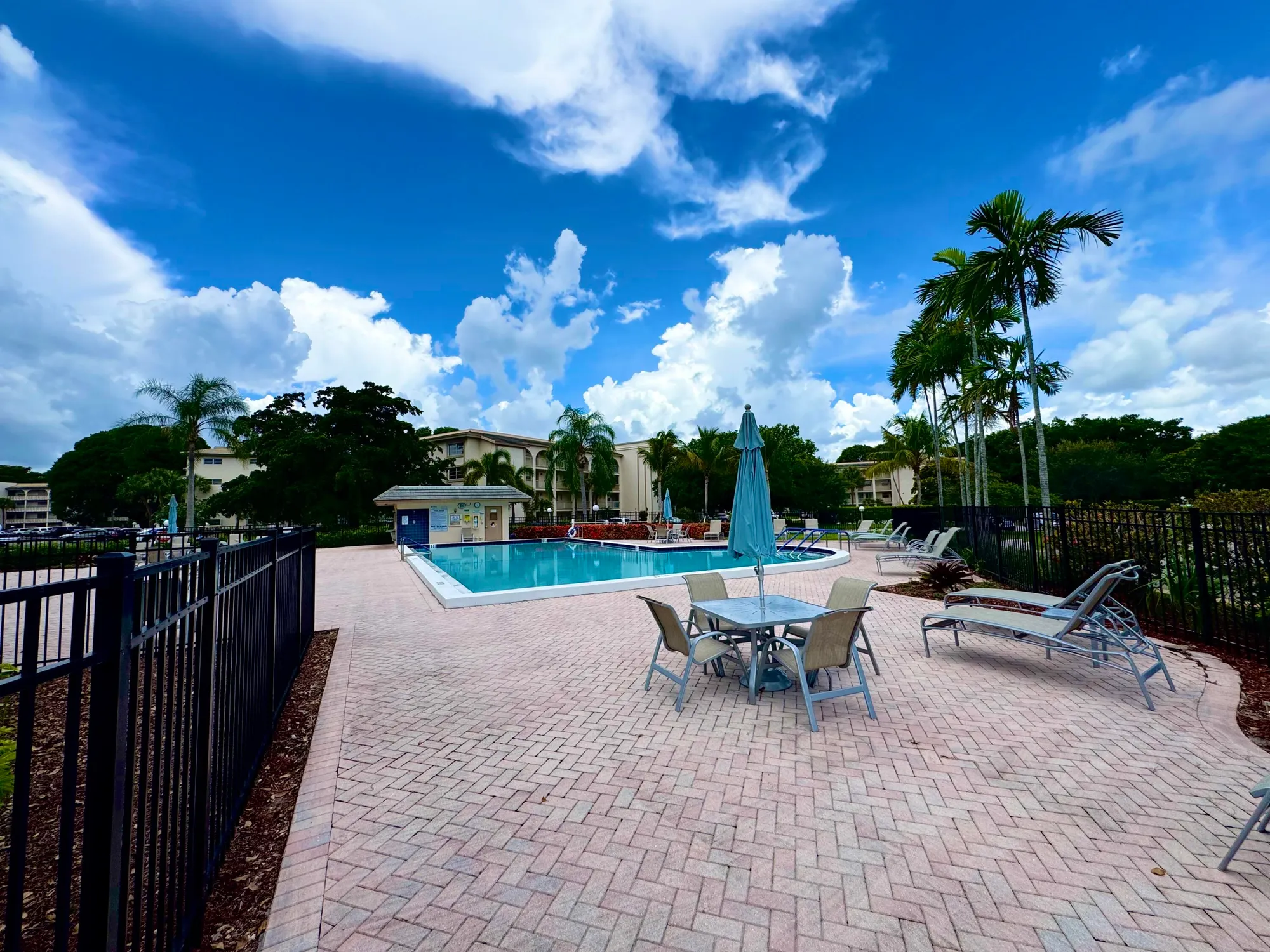 Property Slideshow image 14 of 22 | 4401 martinique ct g2, Coconut Creek, FL, 33066
