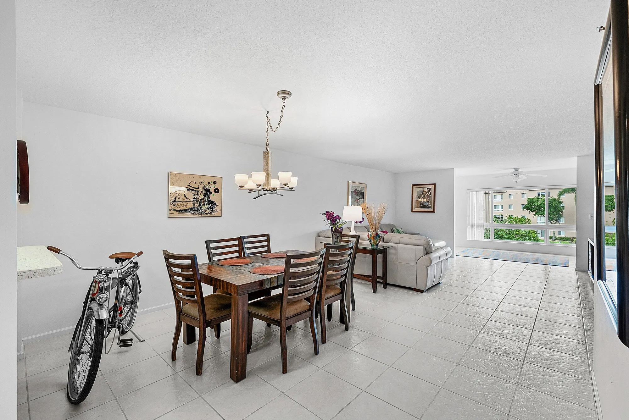 Property Slideshow image 10 of 33 | 12560 majesty cir apt 303, Boynton Beach, FL, 33437