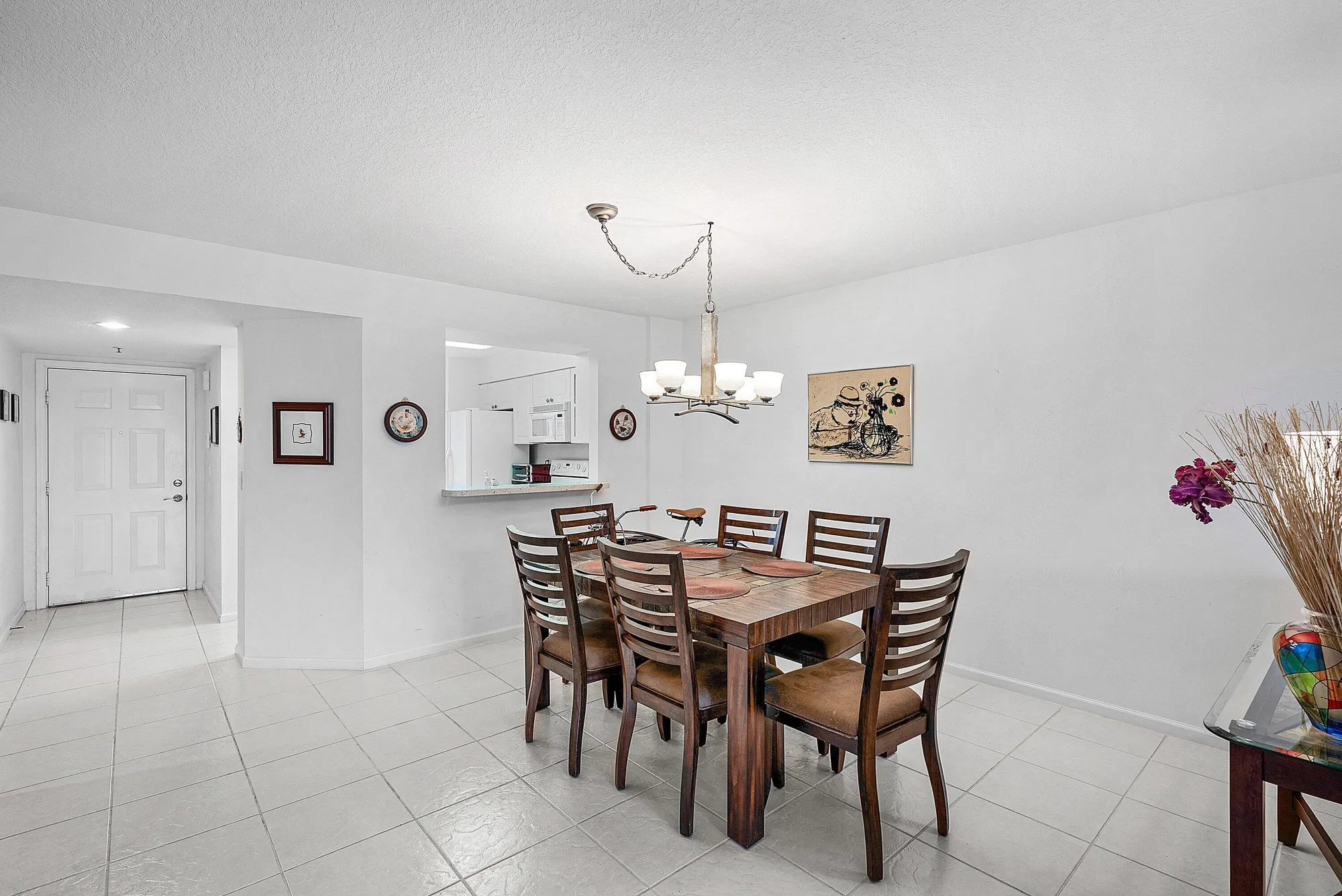 Property Slideshow image 11 of 33 | 12560 majesty cir apt 303, Boynton Beach, FL, 33437