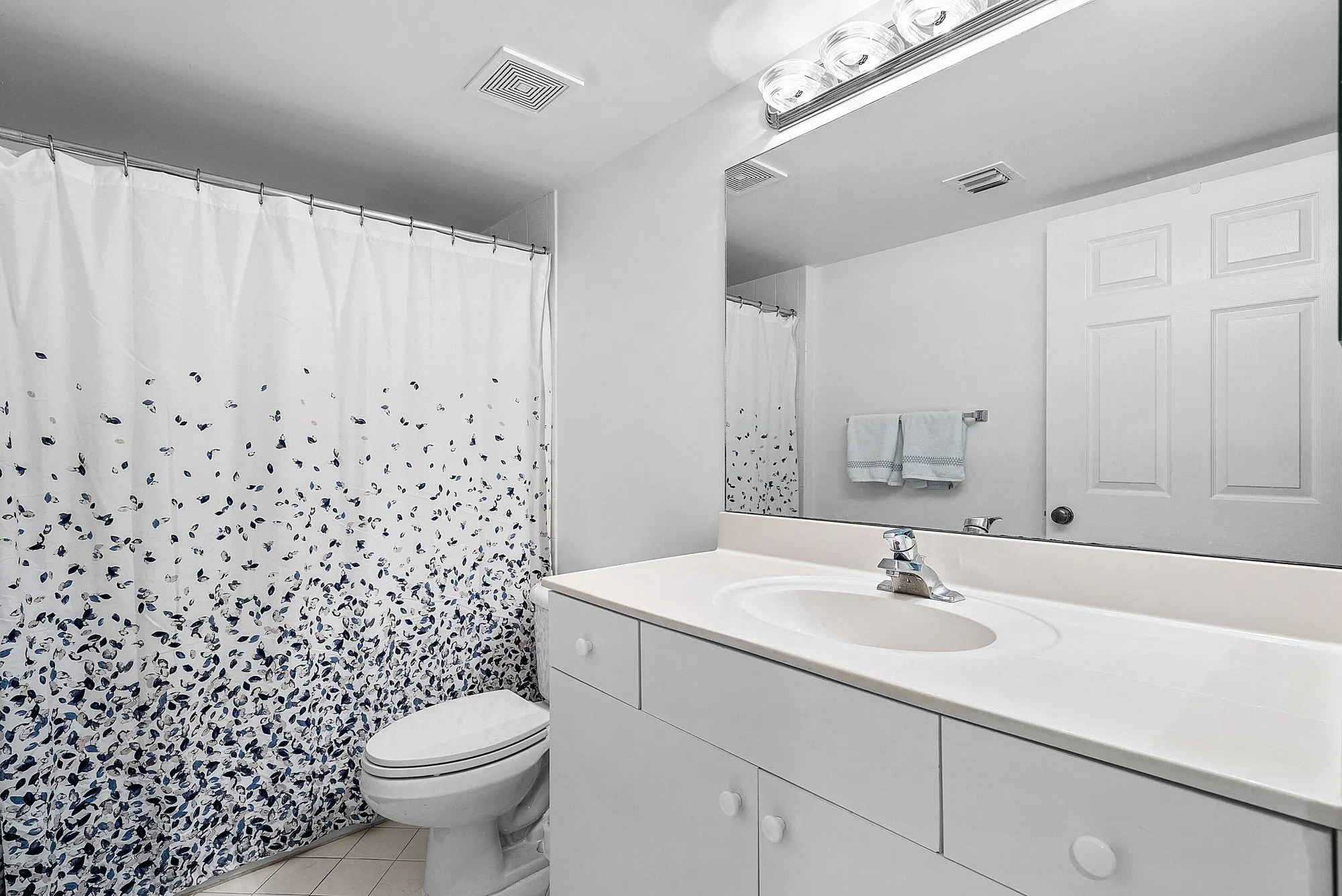 Property Slideshow image 27 of 33 | 12560 majesty cir apt 303, Boynton Beach, FL, 33437
