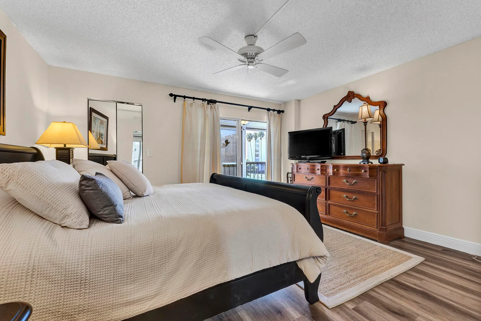 Property Slideshow image 19 of 75 | 6936 huntington ln apt 303, Delray Beach, FL, 33446