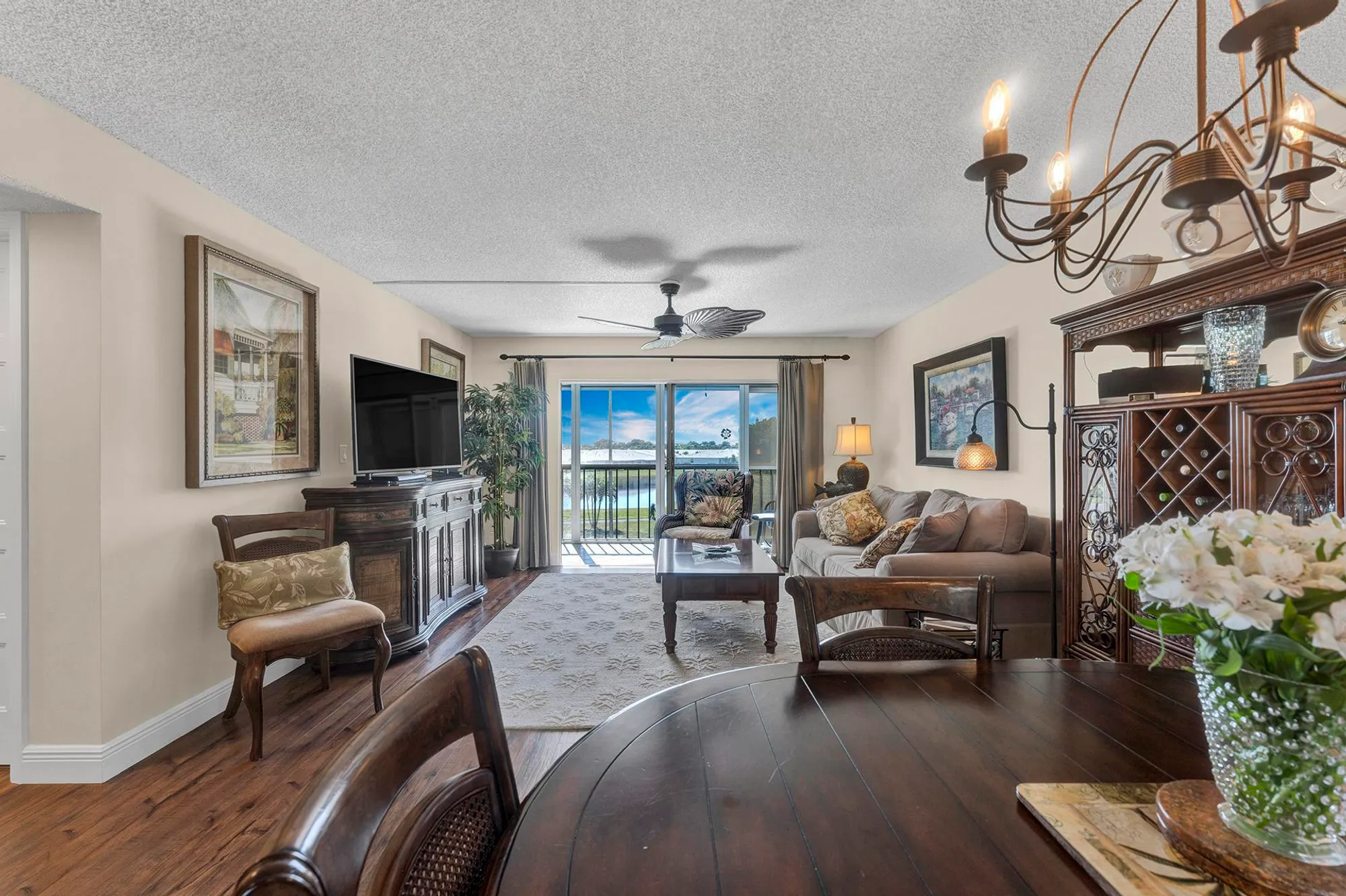 Property Slideshow image 10 of 75 | 6936 huntington ln apt 303, Delray Beach, FL, 33446