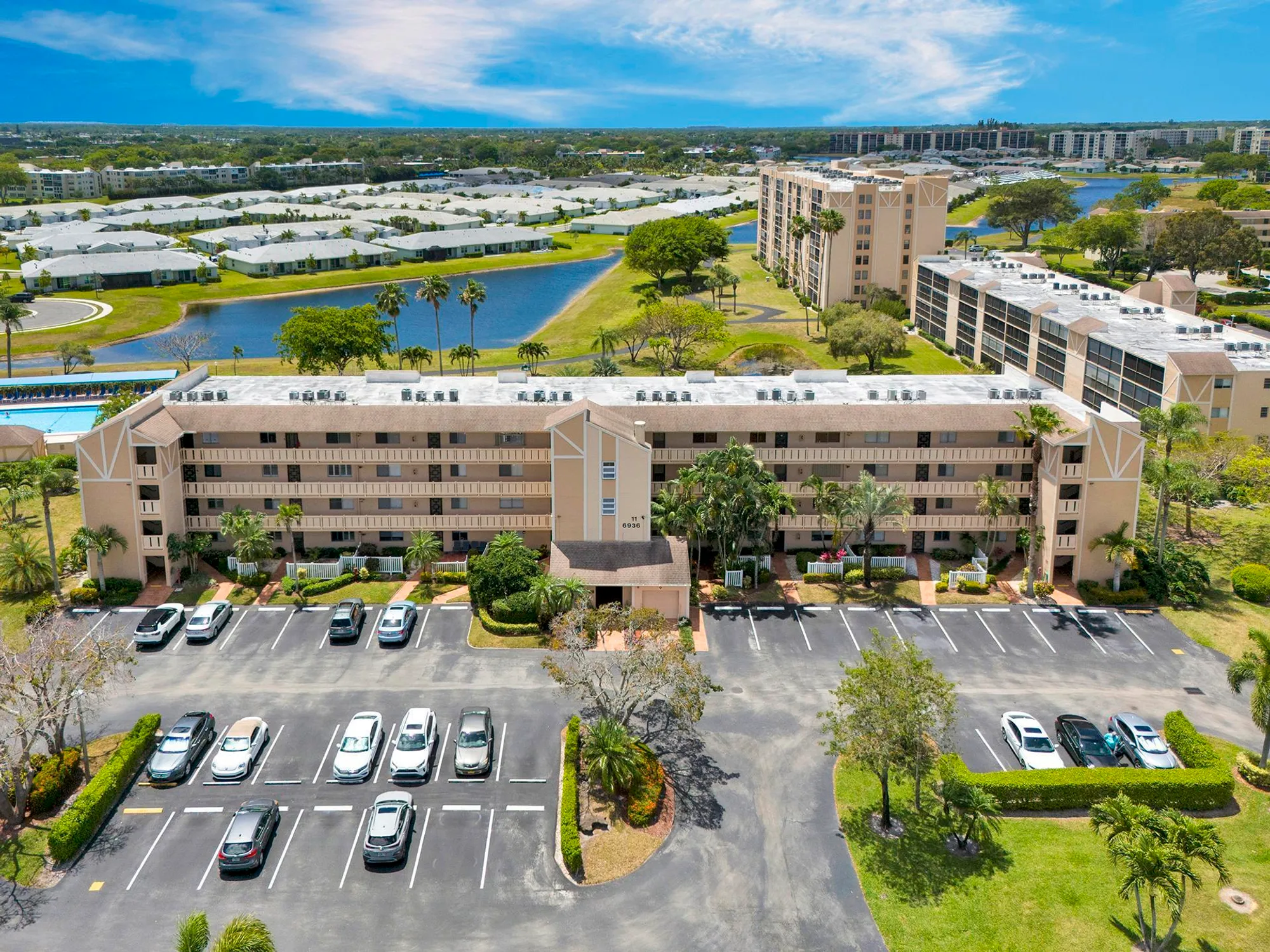 Property Slideshow image 39 of 75 | 6936 huntington ln apt 303, Delray Beach, FL, 33446