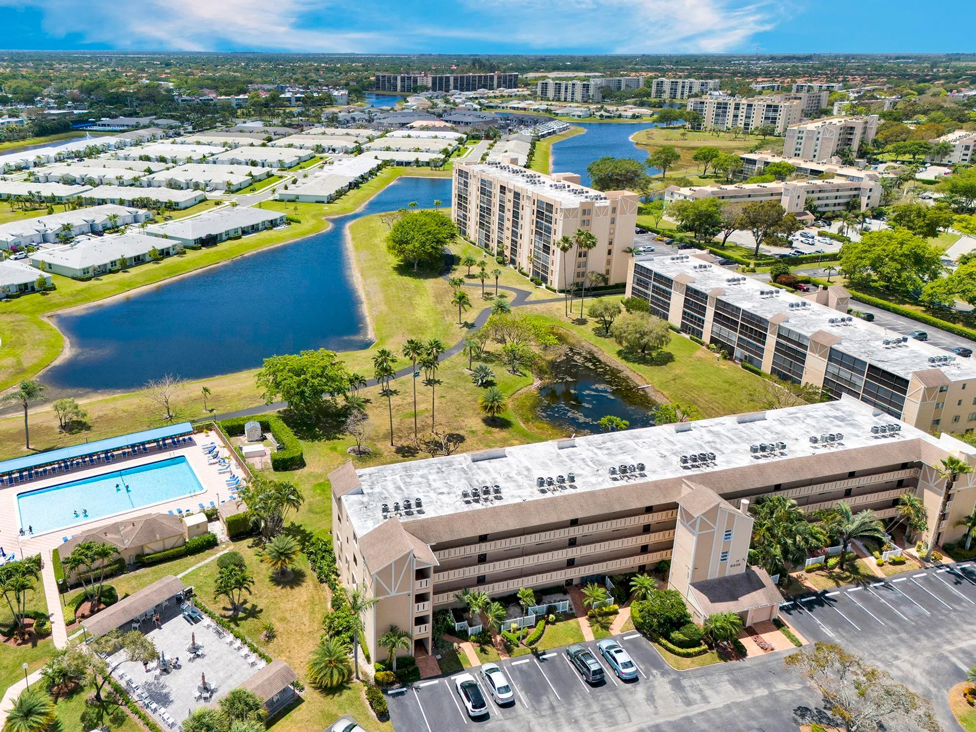 Property Slideshow image 41 of 75 | 6936 huntington ln apt 303, Delray Beach, FL, 33446