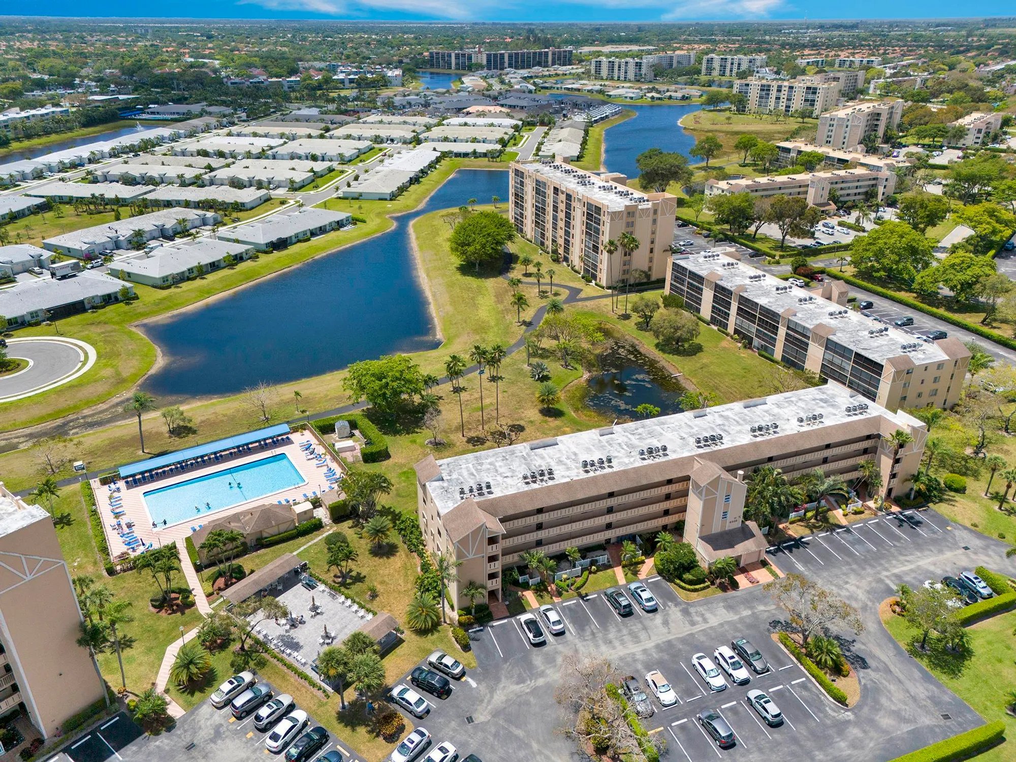 Property Slideshow image 42 of 75 | 6936 huntington ln apt 303, Delray Beach, FL, 33446