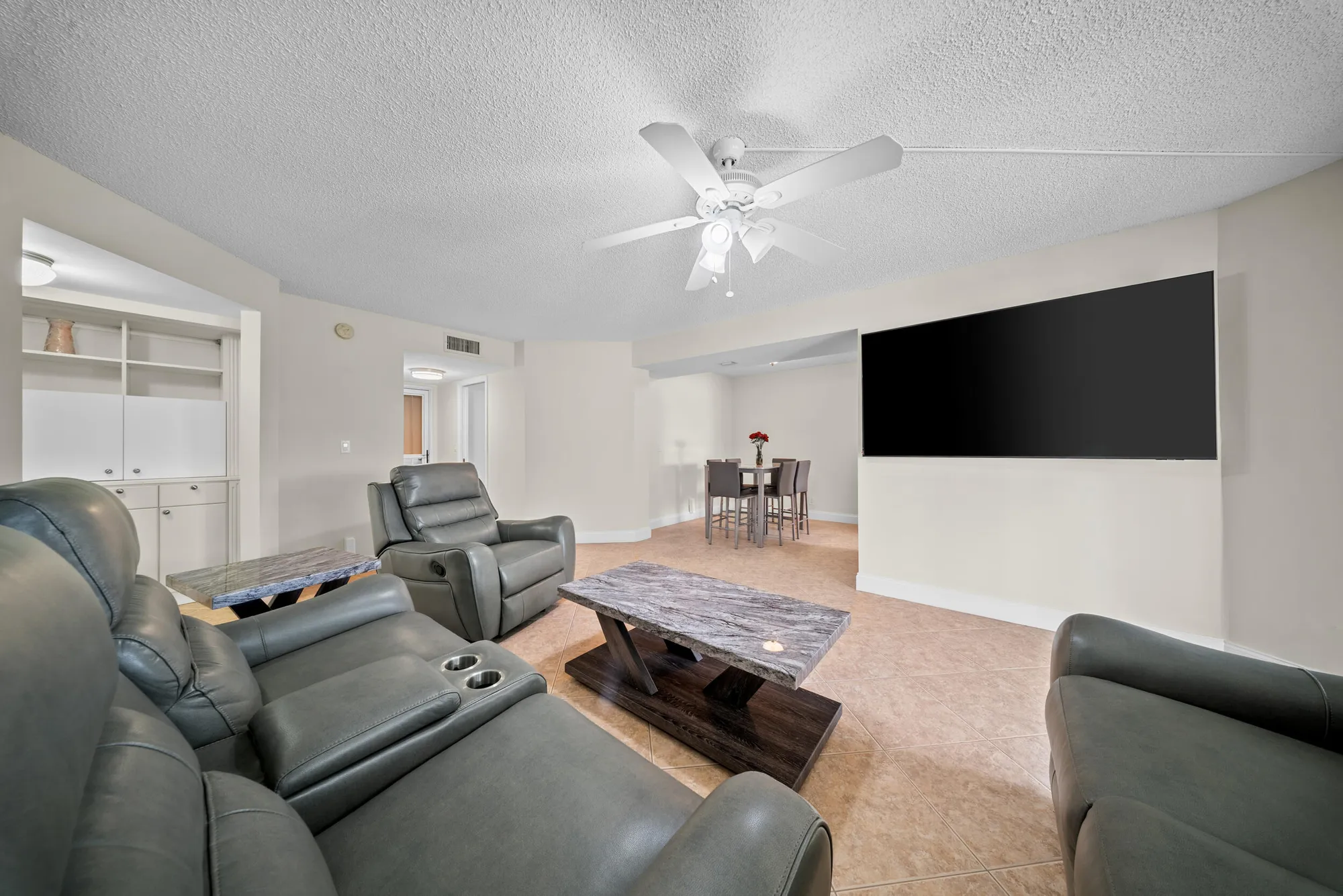 Property Slideshow image 1 of 39 | 3959 via poinciana apt 203, Lake Worth, FL, 33467