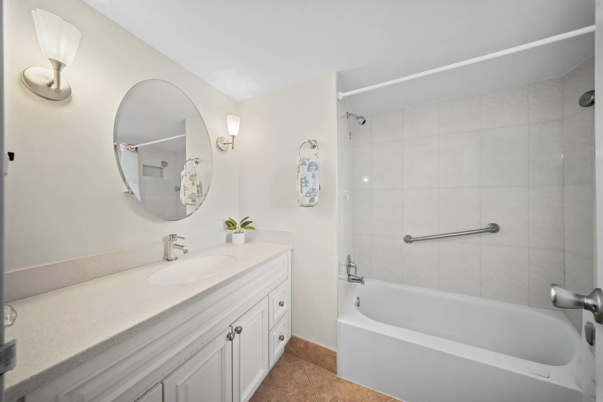 Property Slideshow image 21 of 39 | 3959 via poinciana apt 203, Lake Worth, FL, 33467