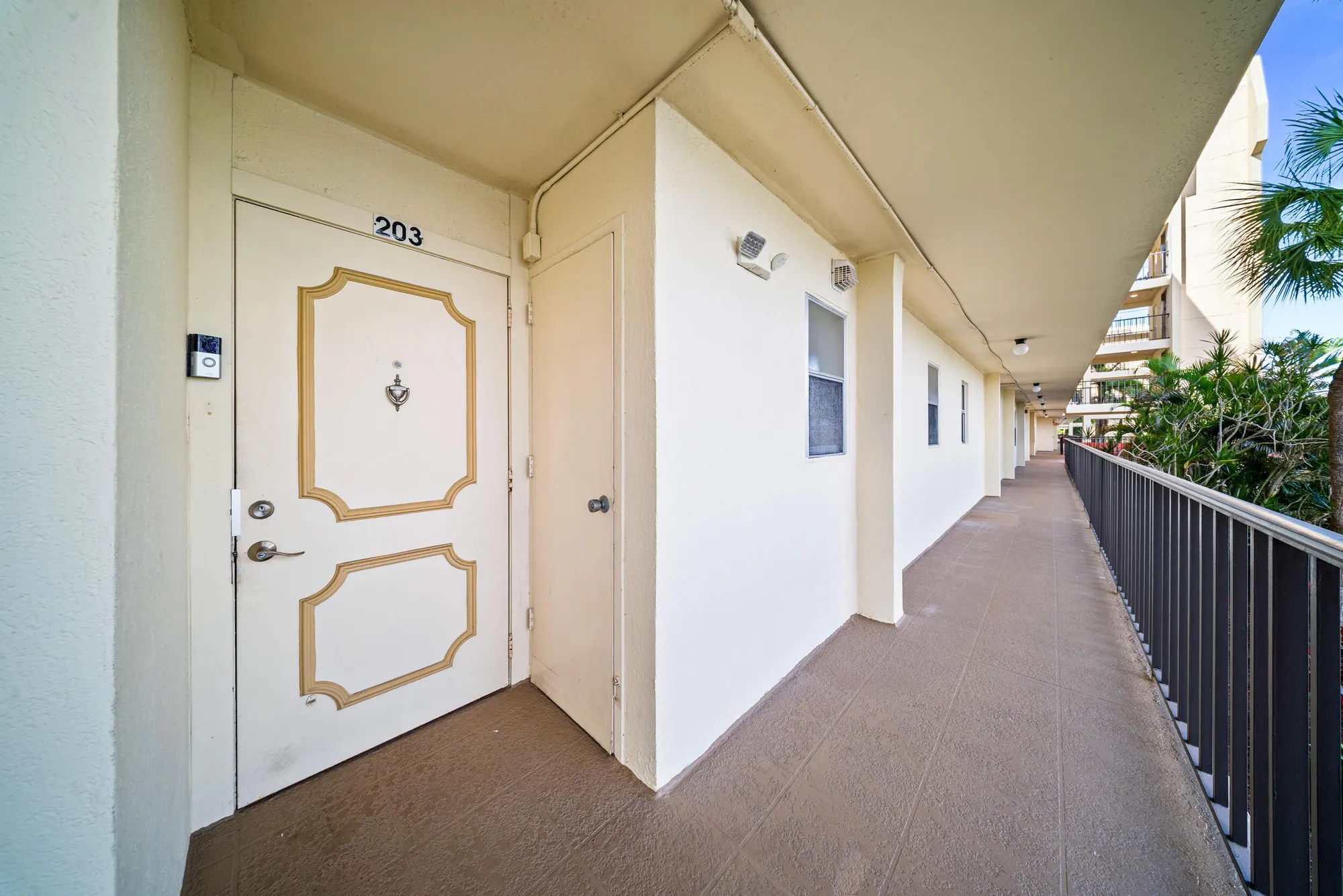 Property Slideshow image 29 of 39 | 3959 via poinciana apt 203, Lake Worth, FL, 33467