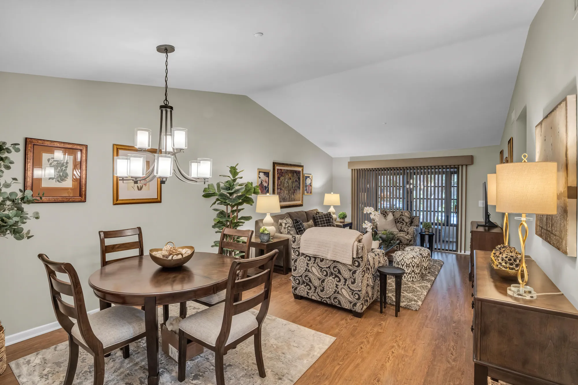 Property Slideshow image 2 of 31 | 15342 lakes of delray blvd apt 105, Delray Beach, FL, 33484