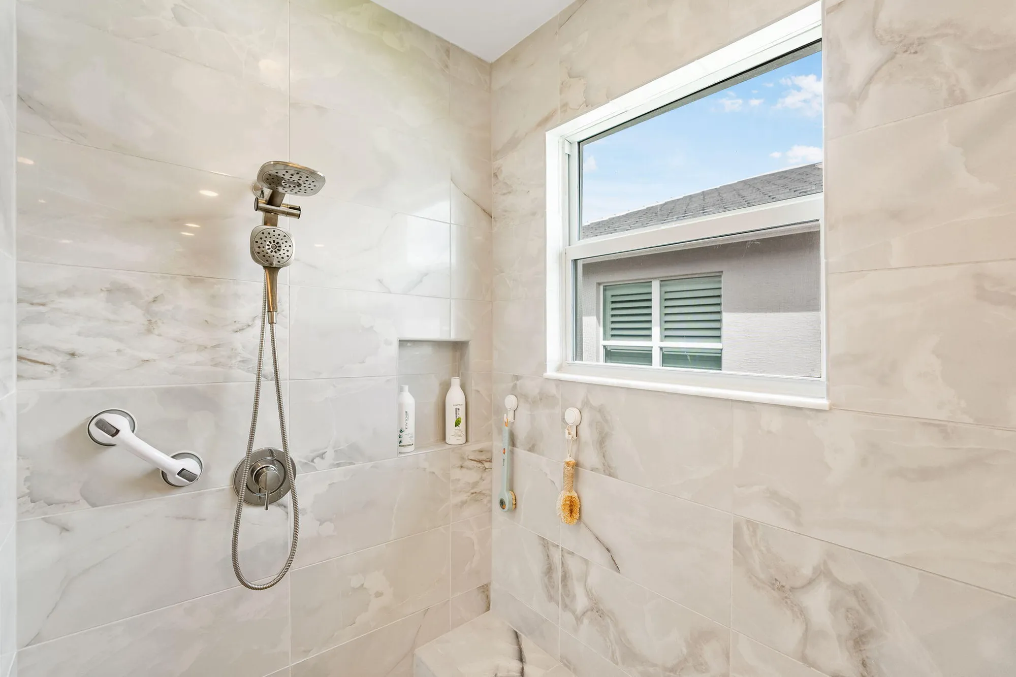 Property Slideshow image 21 of 41 | 11862 sw bristol bay dr, Port Saint Lucie, FL, 34987