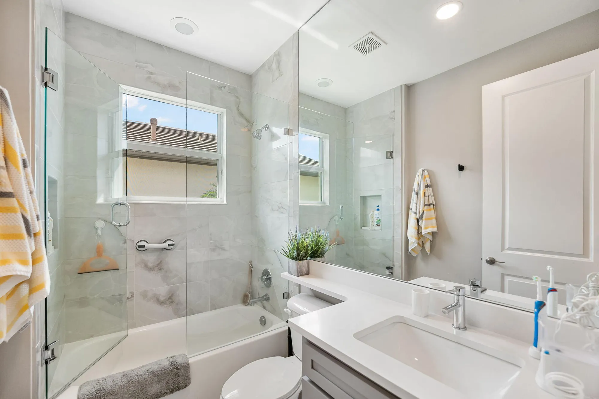 Property Slideshow image 26 of 41 | 11862 sw bristol bay dr, Port Saint Lucie, FL, 34987