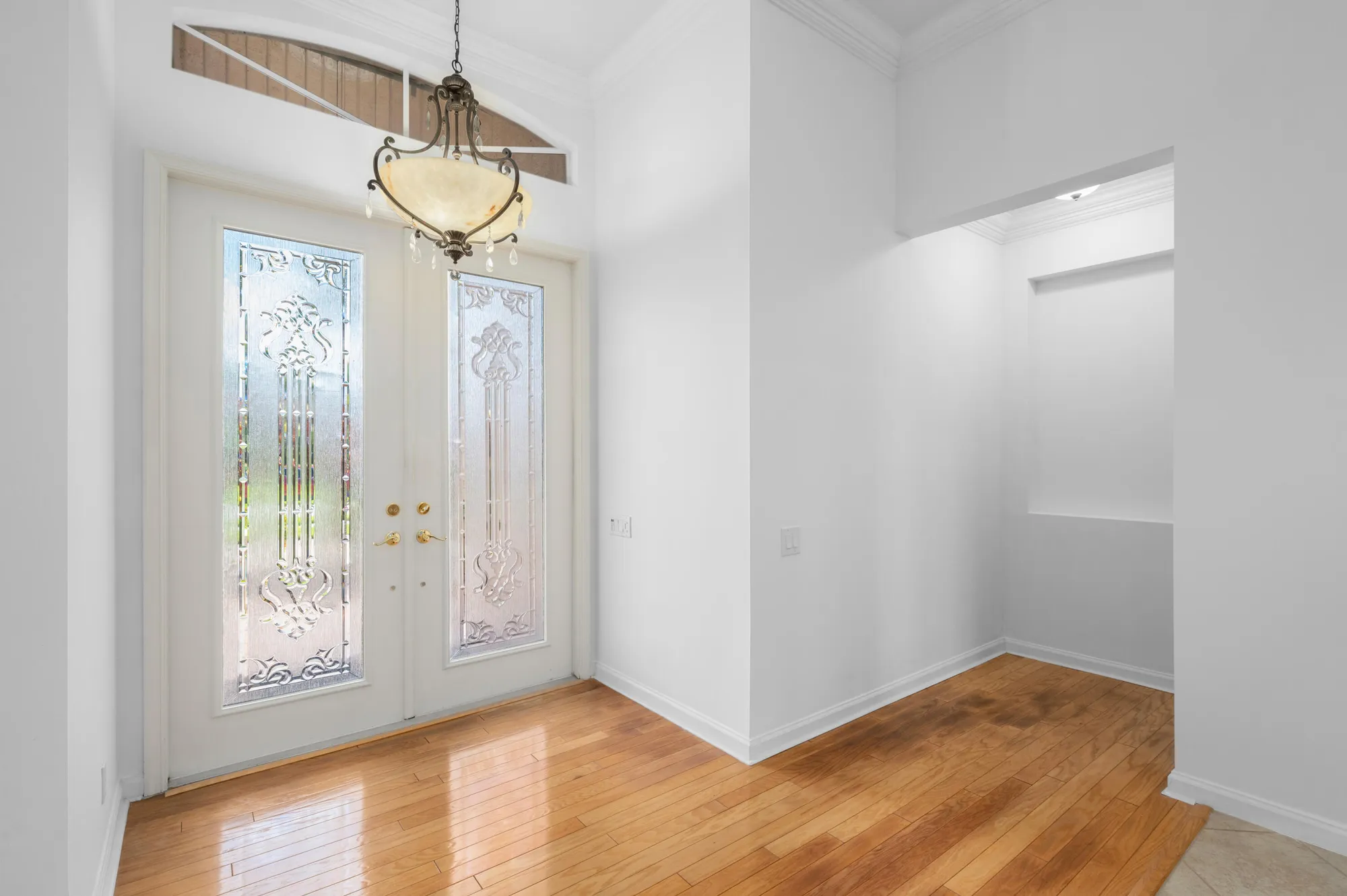 Property Slideshow image 5 of 68 | 469 nw blue lake dr, Port Saint Lucie, FL, 34986