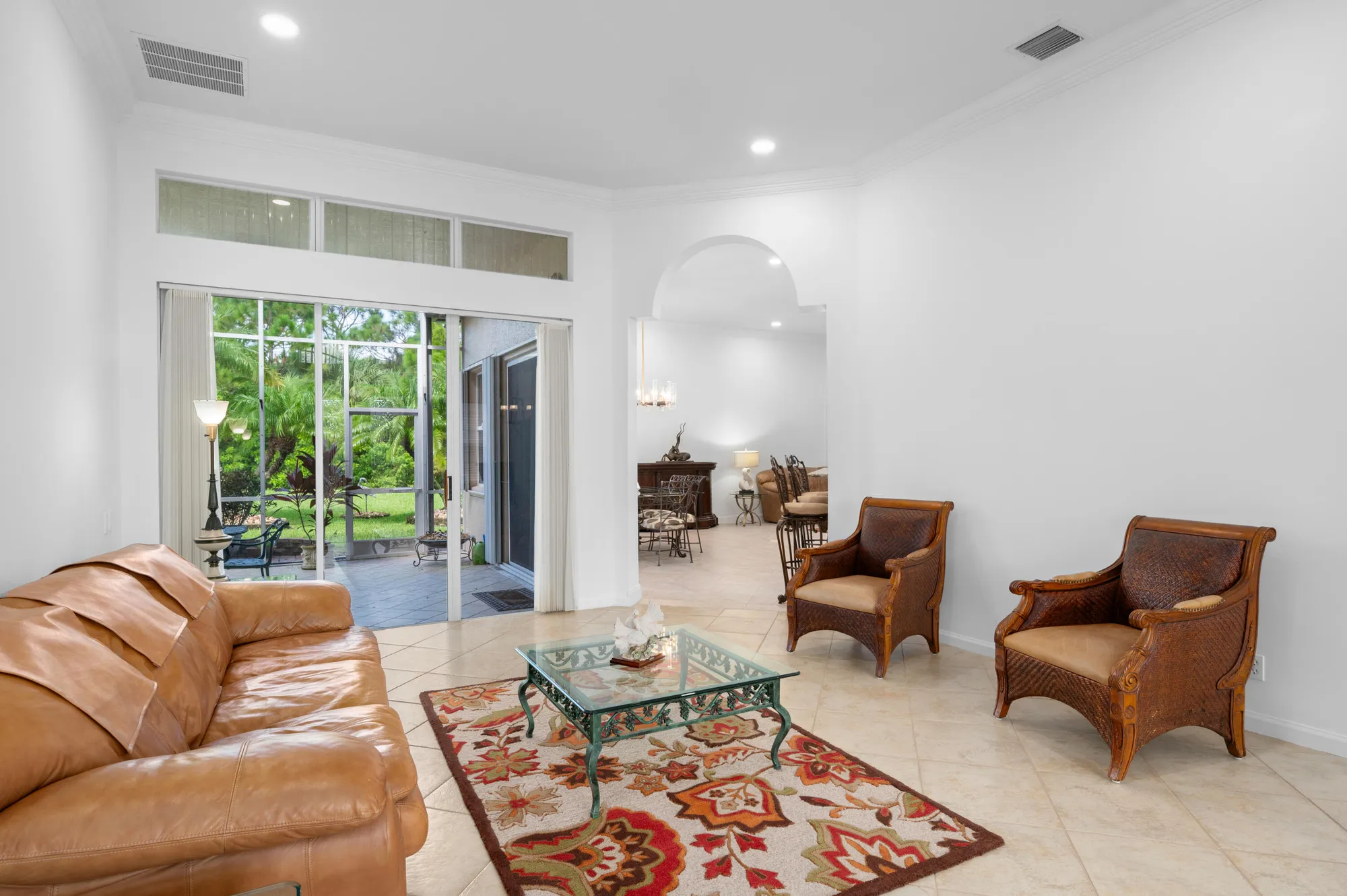 Property Slideshow image 7 of 68 | 469 nw blue lake dr, Port Saint Lucie, FL, 34986