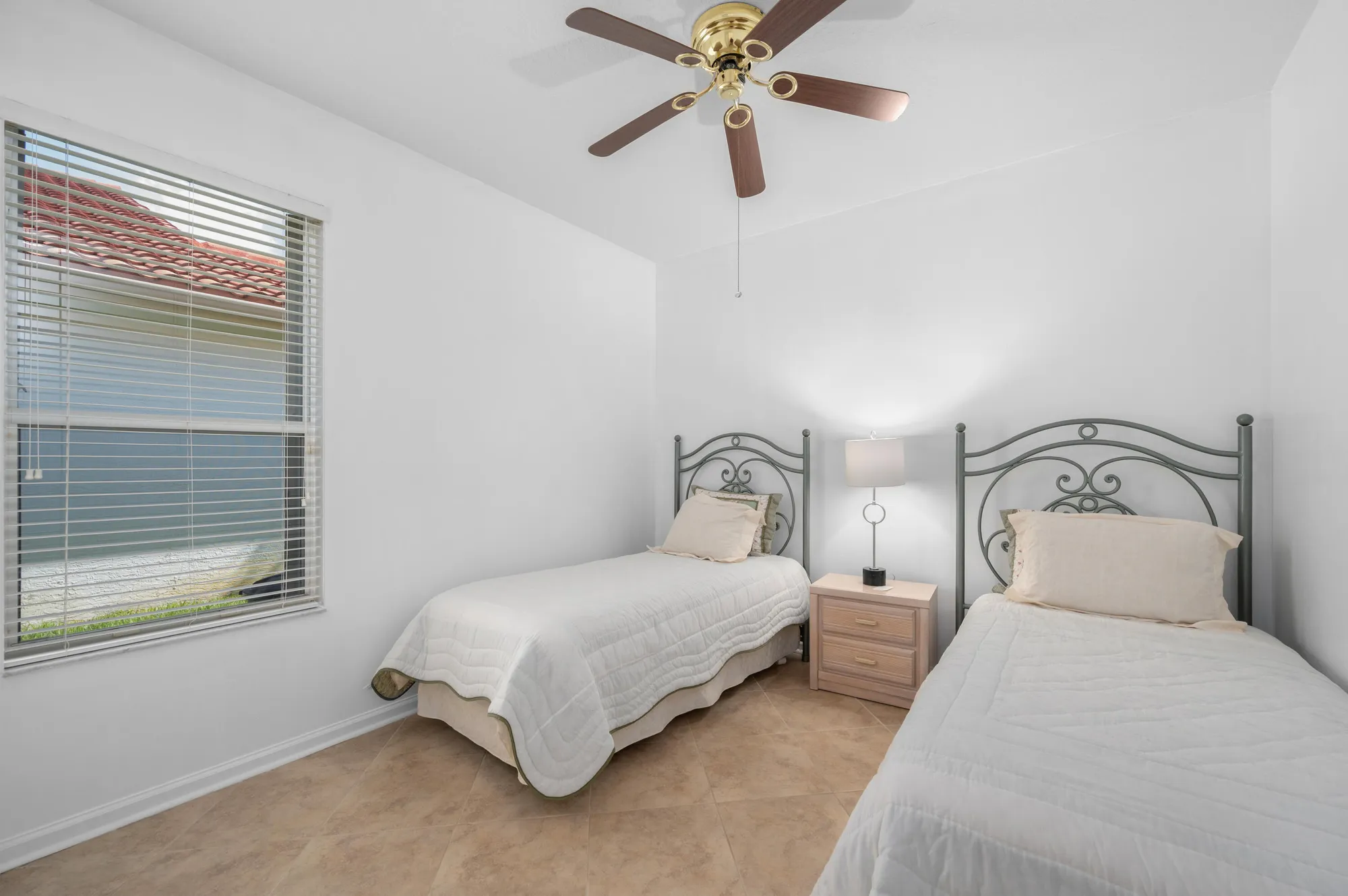 Property Slideshow image 25 of 68 | 469 nw blue lake dr, Port Saint Lucie, FL, 34986